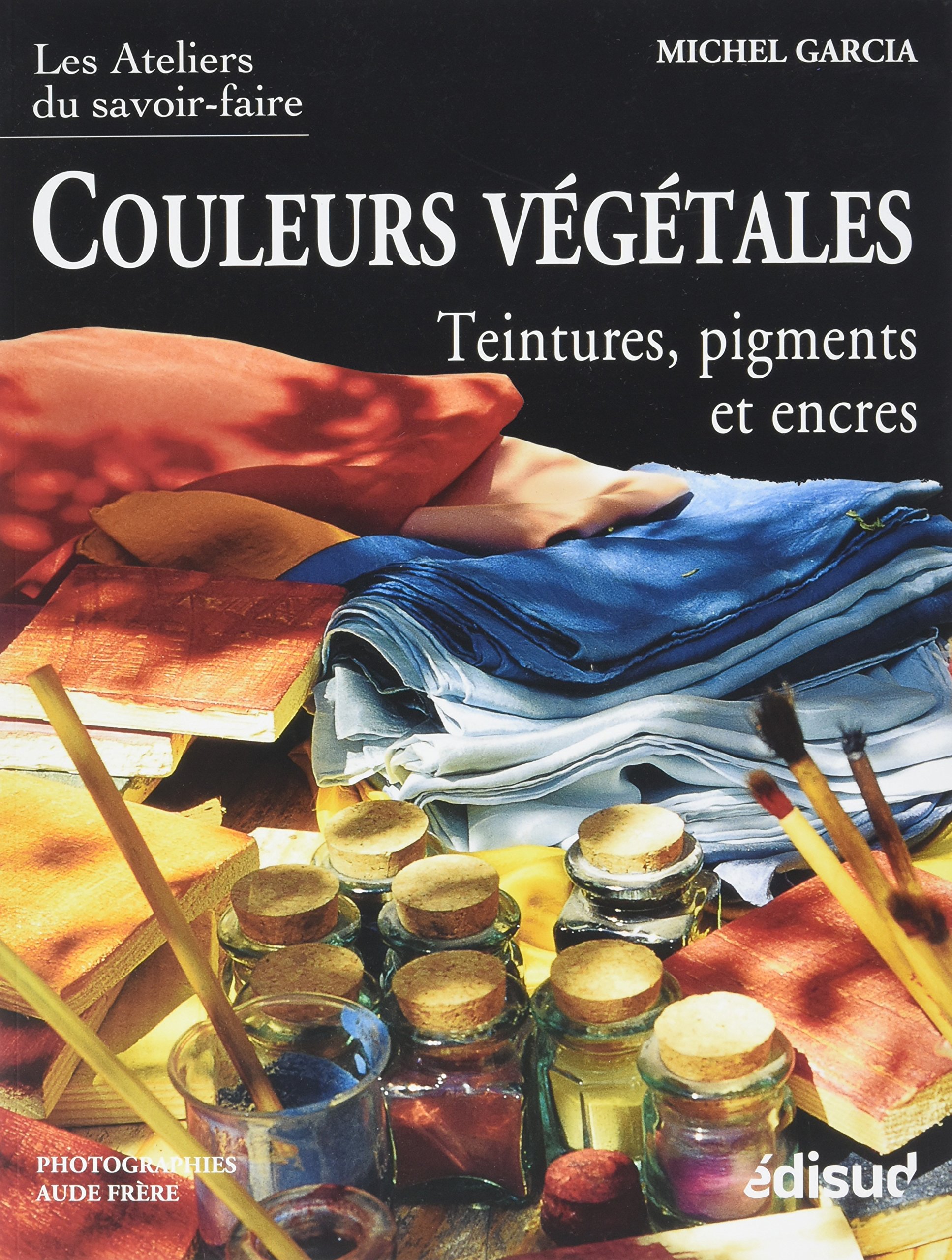 Couleurs végétales pour coloration capillaire naturelle et soin bio éclatant