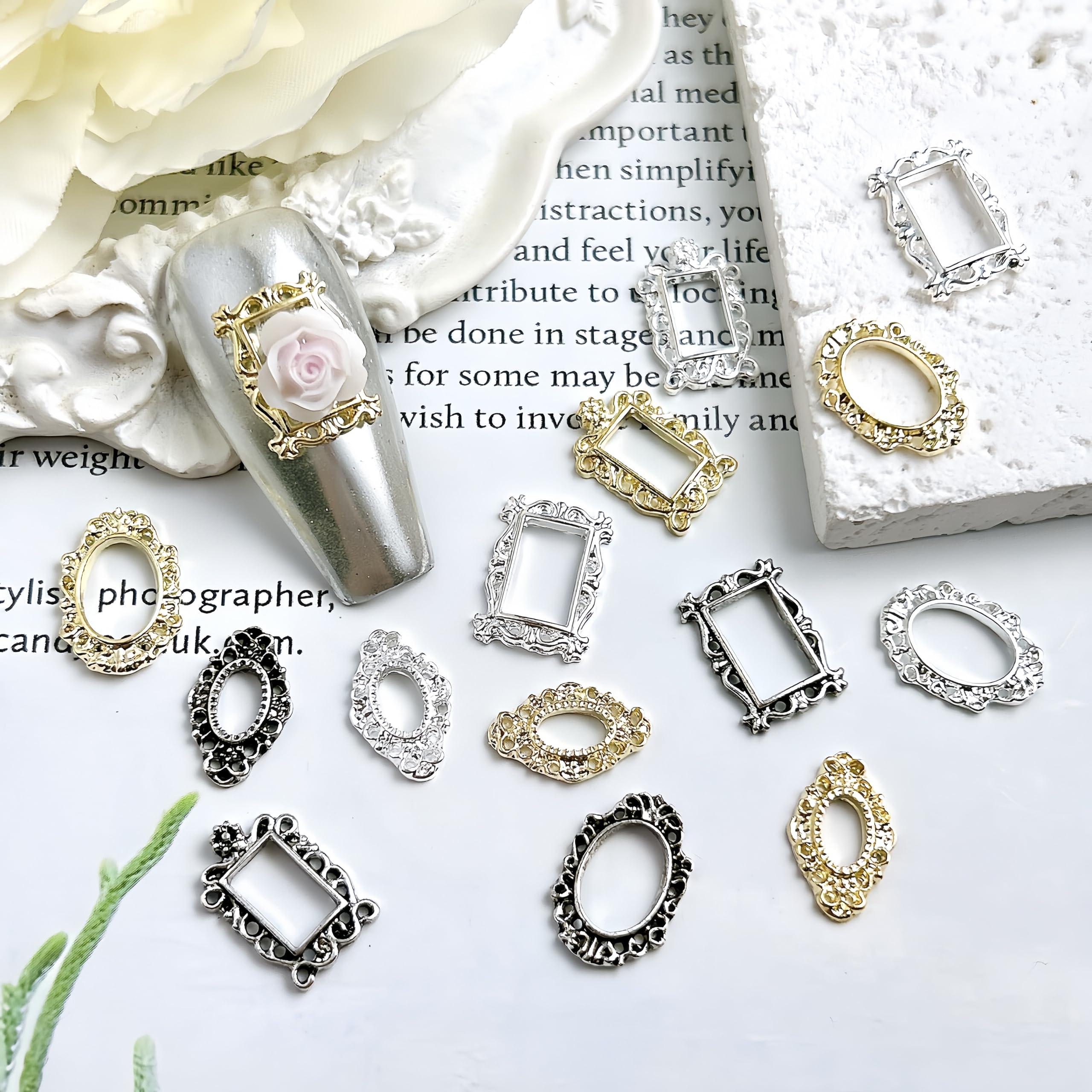 100 pezzi Retro Cornice in Lega Strass per Unghie Gotiche Cornice in Metallo Ciondoli per Unghie Inciso Cornice per Unghie Cornice Oro Argento Gioielli per Unghie Accessori per Unghie per Donne Fai da