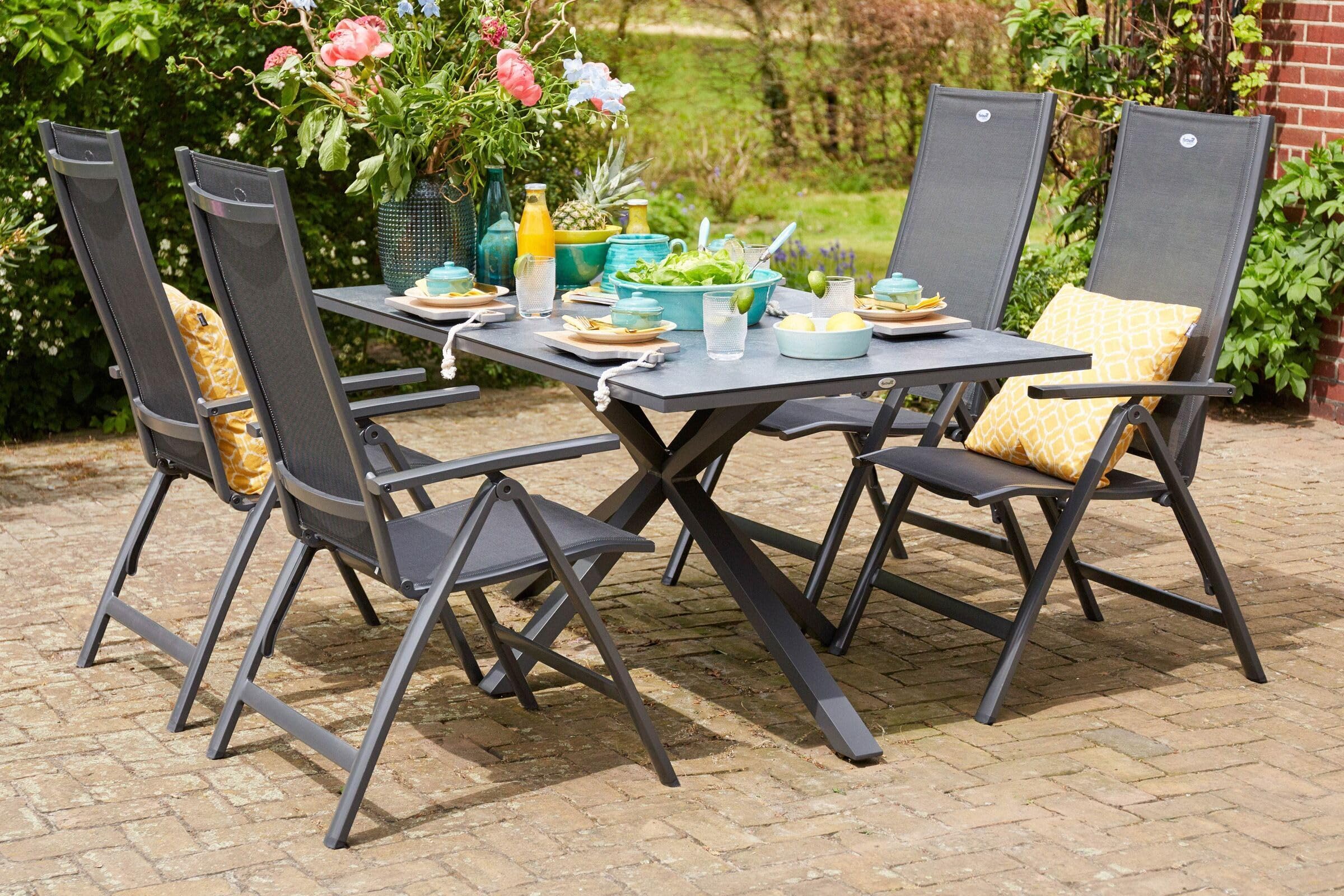 Hartman Aruba stilvoller Multipositionssessel in Xerix und Anthrazit, solides Aluminiumgestell, Sitzfläche aus hochwertigem Textilen, 73 x 62,5 x 112,5 cm, Rückenlehne 7-Fach verstellbar, wetterfest