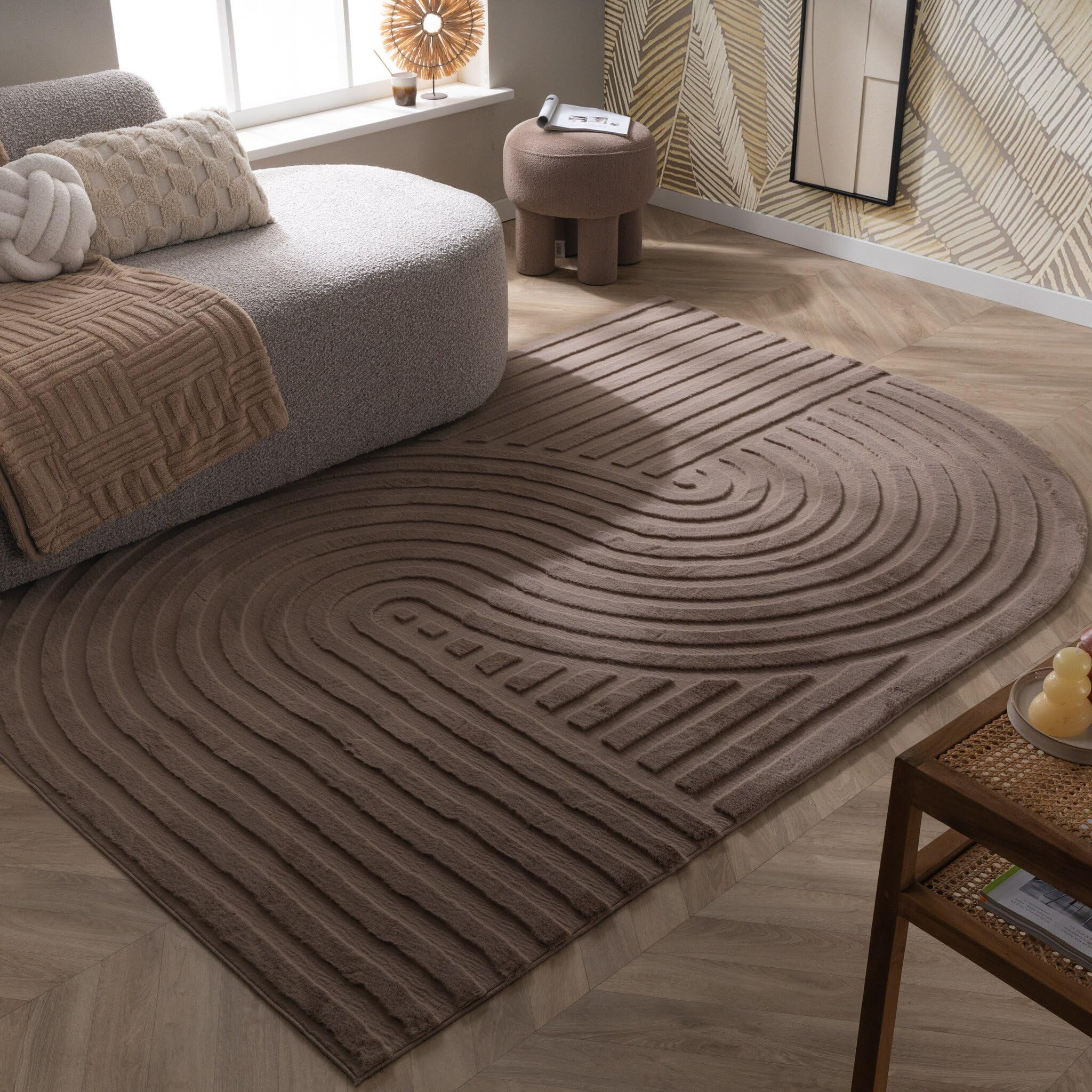 FRAAI | Home & Living Tapis de Salon de Forme irrégulière - Wavy Taupe - 80x150 cm - Pile Haute - Tapis de Salon Shaggy - Irréguliers