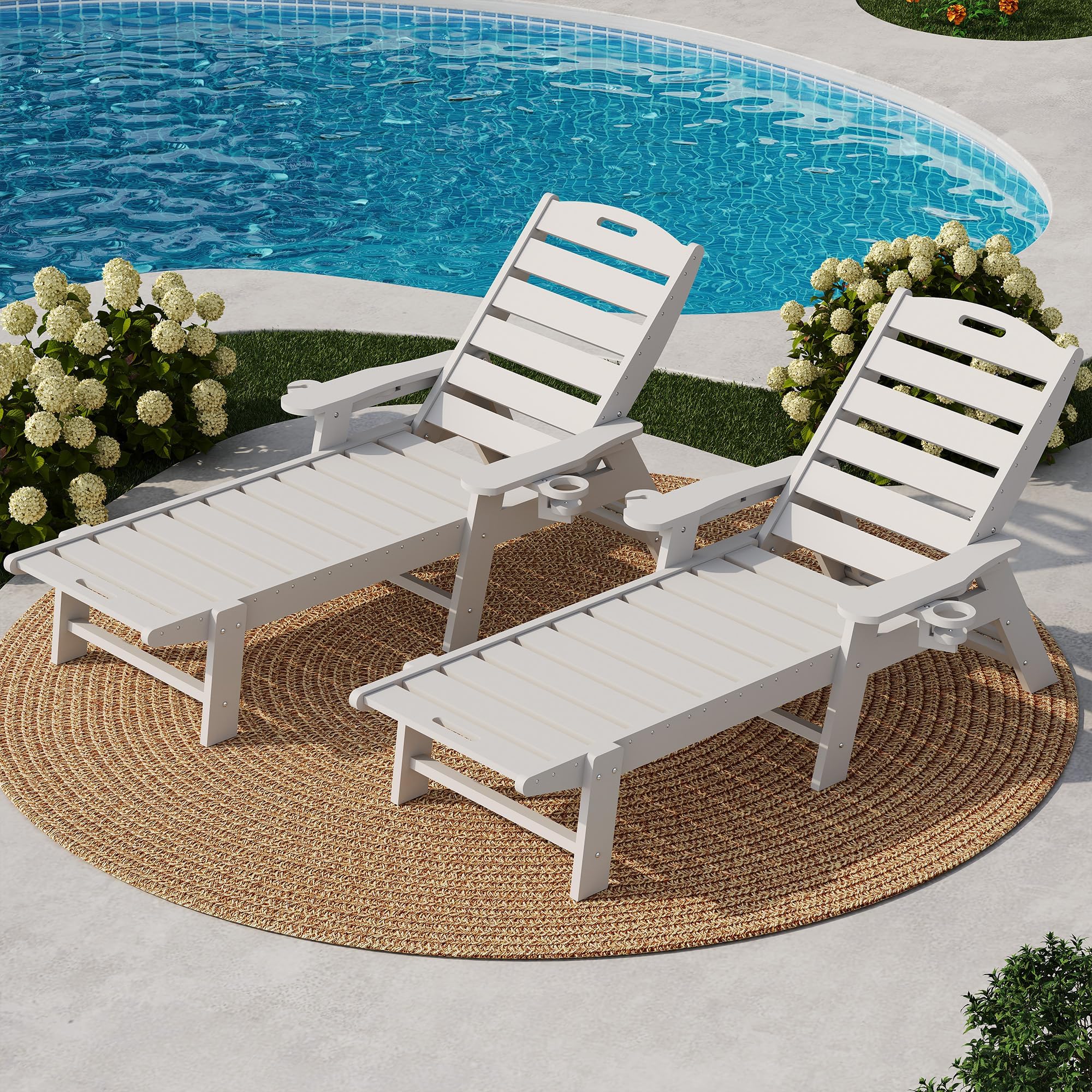 Extra Große Sonnenliege für Outdoor, Klappbare Gartenliege aus HDPE, 5-Fach Verstellbar, Chaise Lounge Liegestuhl für Pool, Terrasse, Strand und Camping, Weiß