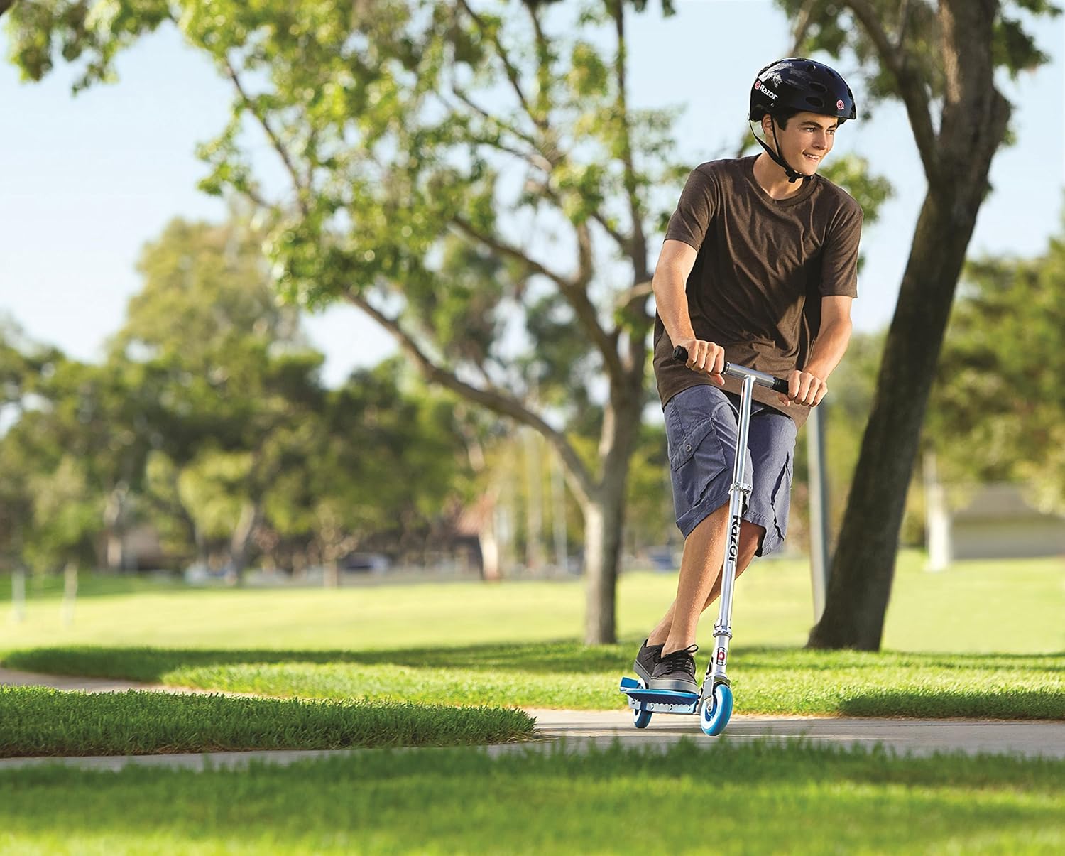Razor California Longboard Scooter, Blue
