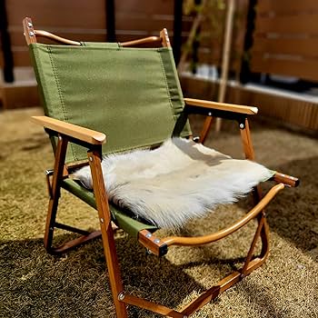 トナカイ 毛皮 キャンプ トナカイ 毛皮 ラグ キャンプ ブッシュクラフト