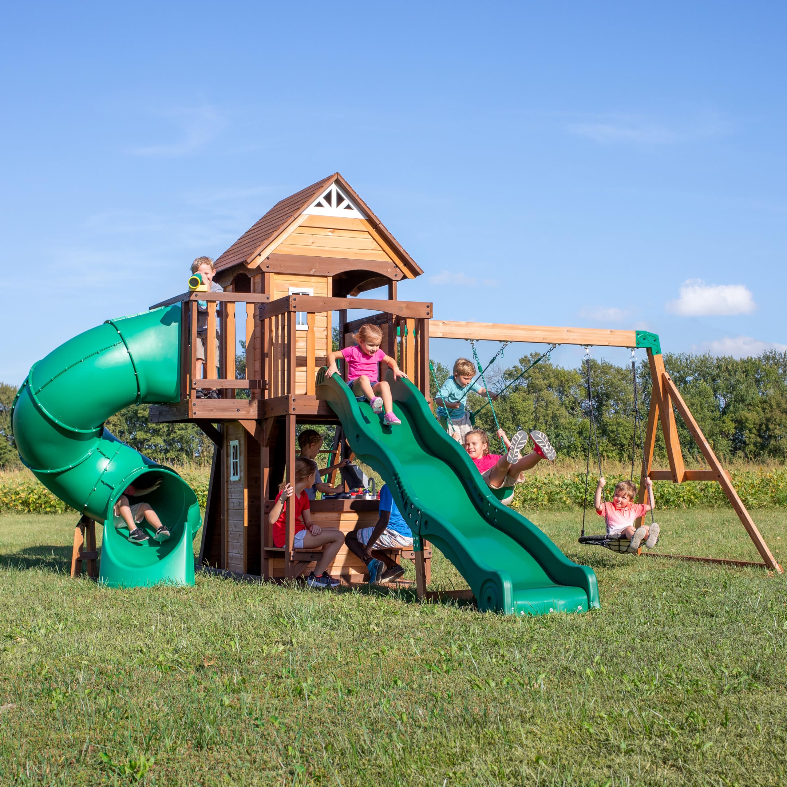 Backyard Discovery Cedar Cove | Maisonnette en Bois avec Balancoires, Toboggan Double Mur d'escalade et Banc | Balancoire Exterieur avec Toboggan, Portique Balancoire Exterieur | Vert, Marron