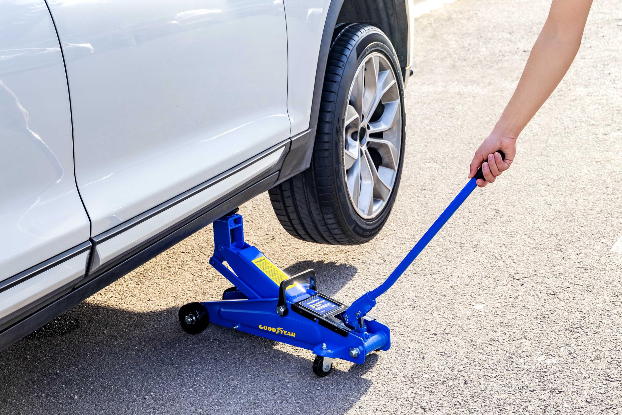 Goodyear Gato Hidráulico de Carretilla 3 Toneladas, Elevación de 190 a 535 mm. para SUV 4x4 y Coches Eléctricos Acero Reforzado Homolog. TÜV SÜD GS