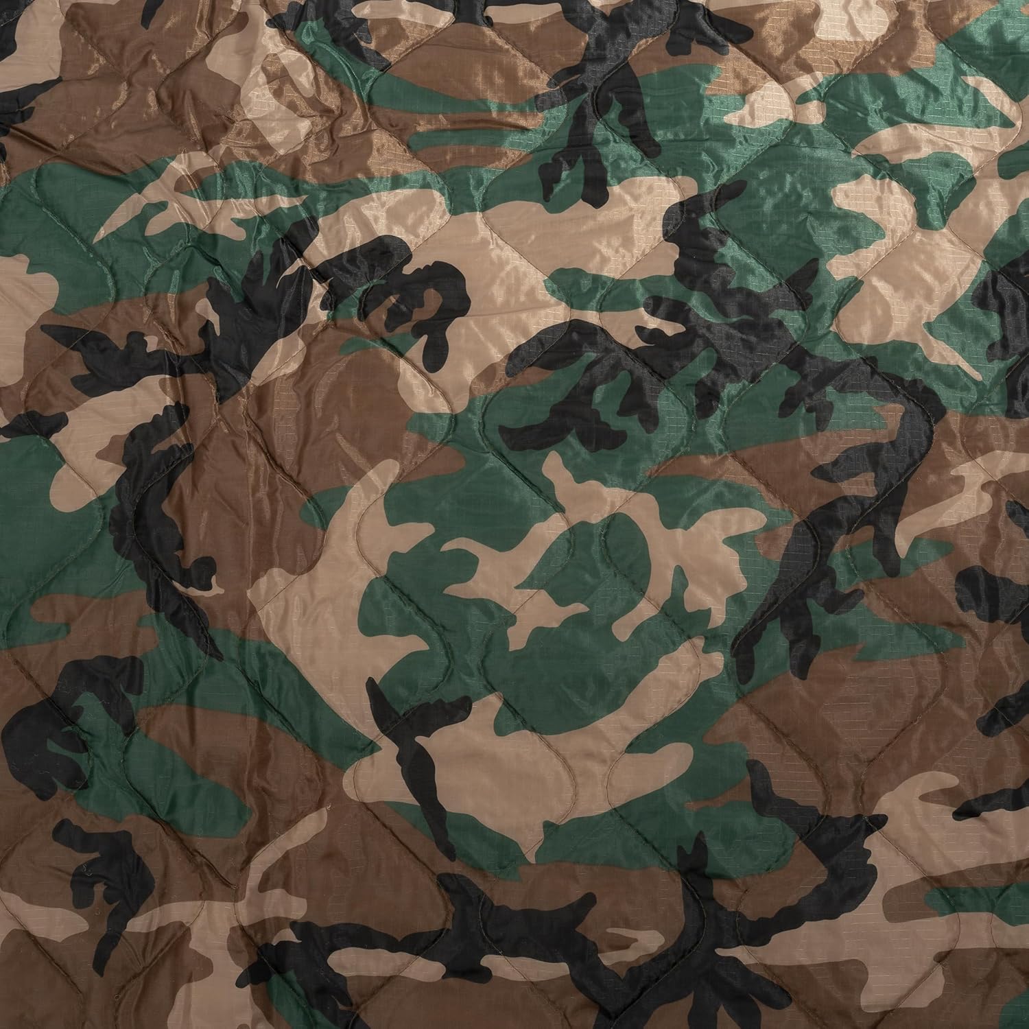 Rothco Camo Woobie Poncho Liner – Outdoor Quilted Camp Blanket Essential Field Gear