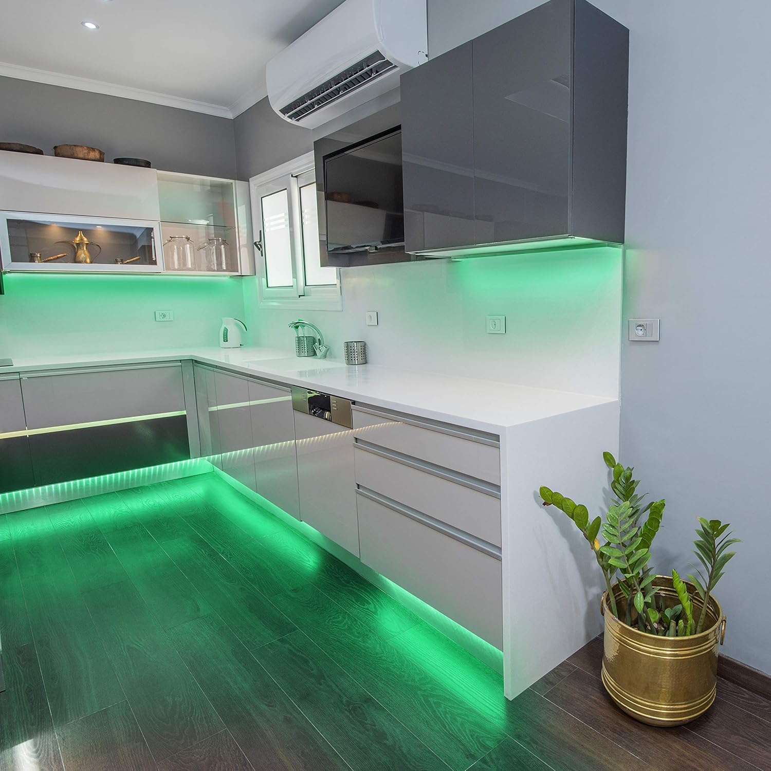 Crаzу Clеаrаnсе Tupkee LED Rope Light Green - 24 Feet (7.3 m), for Indoor and Outdoor use - 10MM Diameter - 144 LED Long Life Bulbs Rope Tube Lights - Pack of 2 Bеѕt Sеllеr Tupkee LED Rope Light Green - 24 Feet (7.3 m), for Indoor and Outdoor use - 10MM Diameter - 144 LED Long Life Bulbs Rope Tube Lights - Pack of 2