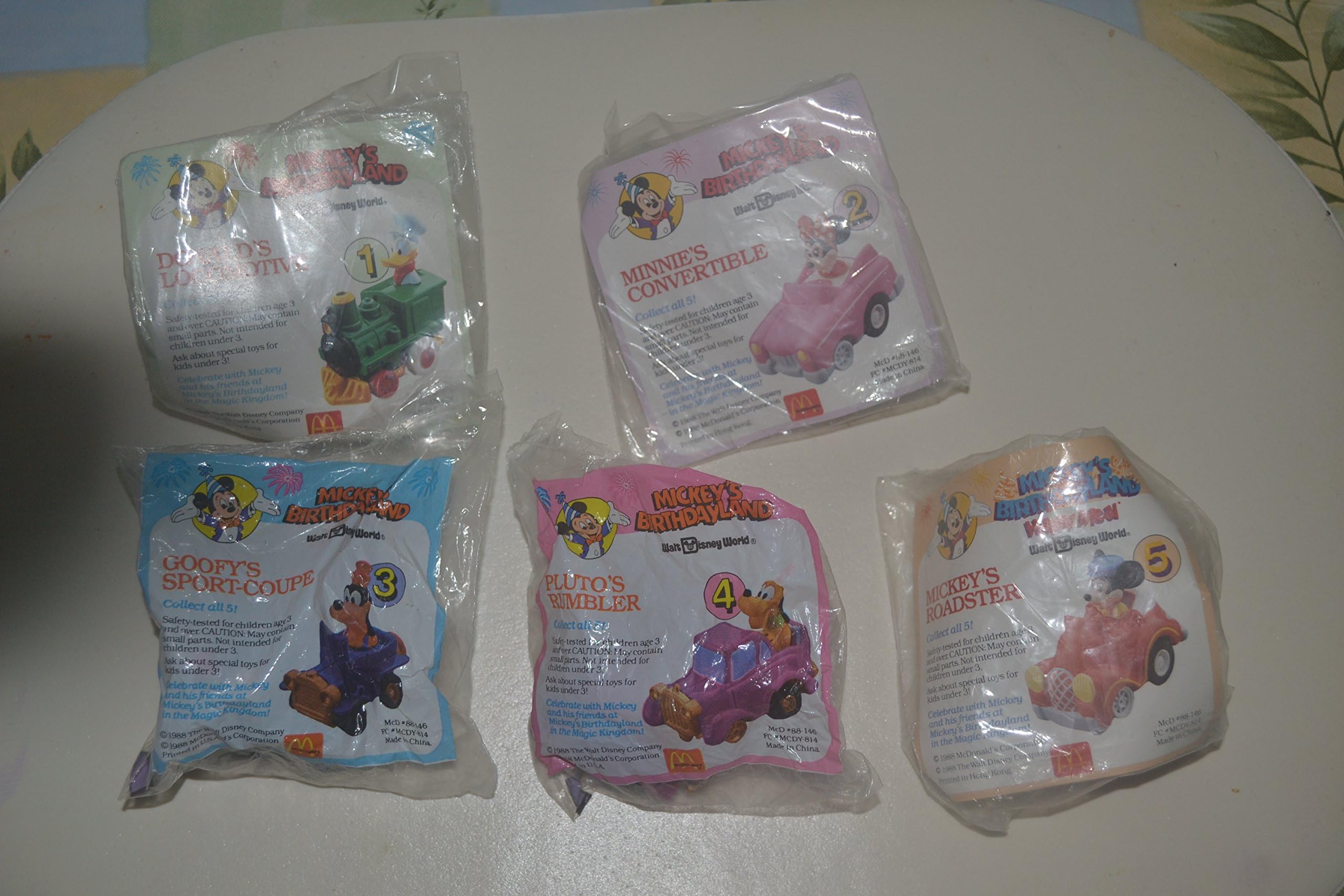 McDonalds - Mickey's Birthdayland Happy Meal Set - 1988