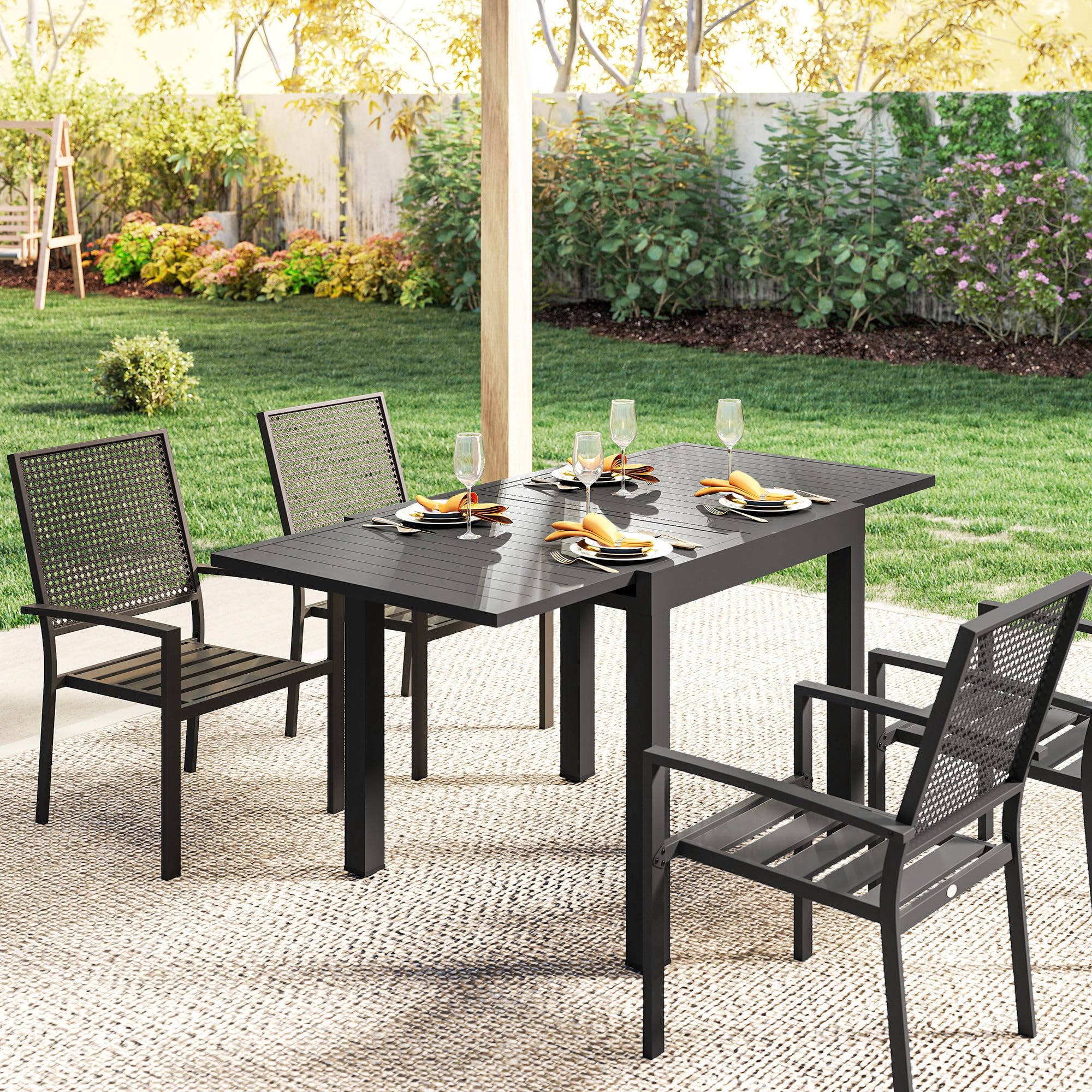 Outsunny Tavolo da Giardino Allungabile per 4-6 Persone 80/160x80 cm, Tavolo da Pranzo Esterno Estensibile Rettangolare in Alluminio con Piano a Doghe, per Patio Terrazzo Balcone, Nero