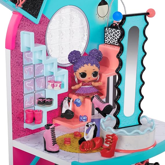 L.O.L. Surprise! OMG Mall of Surprises - Playset with 50+ Surprises - Playhouse with 2 Floors Movable Elements & Café - For Children from 4 Years