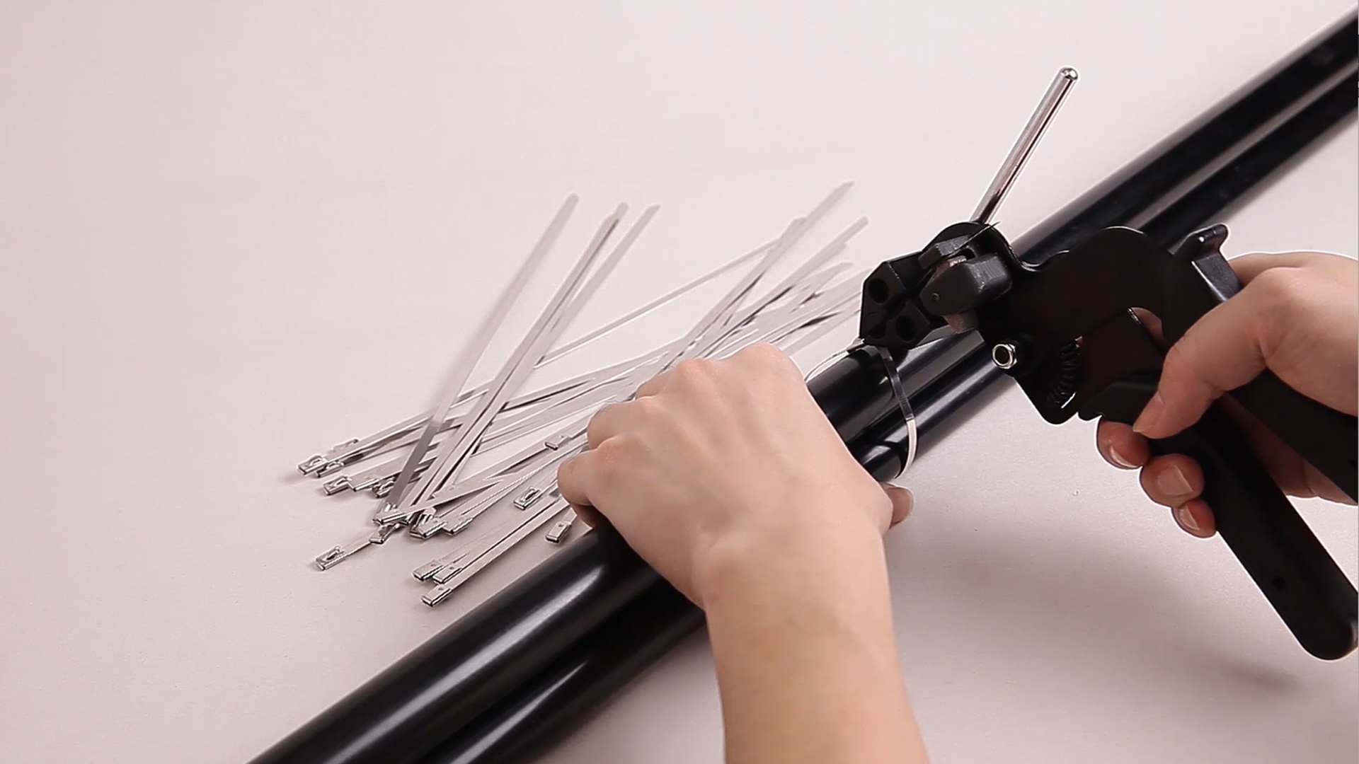 Watch Stainless Steel Zip Ties Applicable to Multiple Purposes on ...
