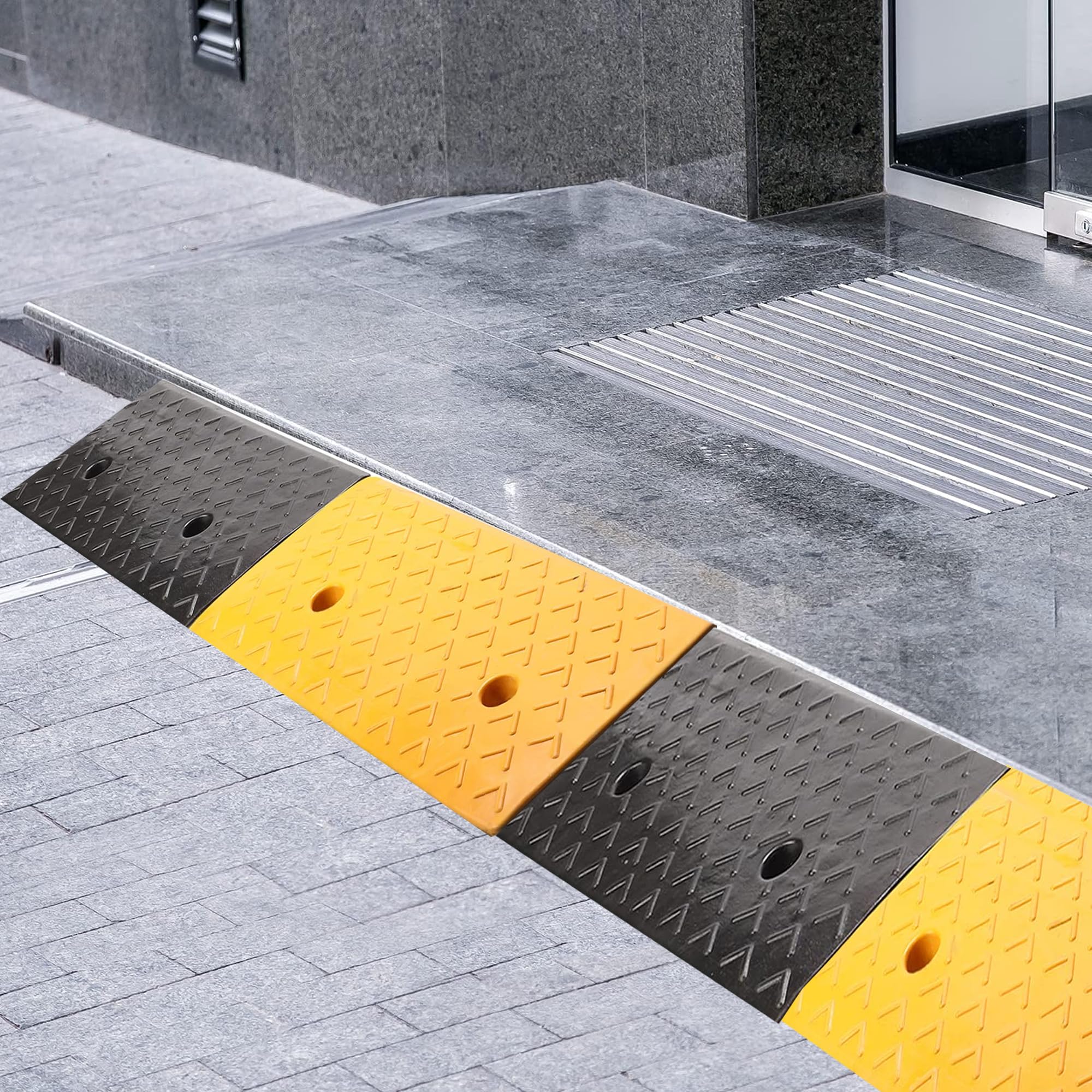 uyoyous Rampa per Bordstein Bordsteinkantenrampe Auffahrtrampe 10 cm in gomma Autorampe Schwellenrampe Türschwellenrampe, Rampe in gomma per Auto, Bicicletta, Moto, Marciapiede, 100 x 25 x 10 cm