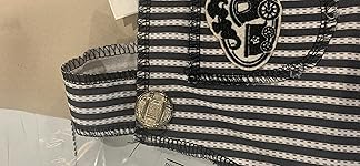 Review Image by Ross Ross