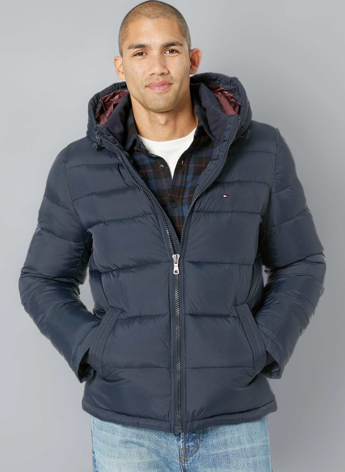 Tommy Hilfiger Men's Classic Hooded Puffer Jacket (Standard and Big & Tall) Down Alternative Outerwear Coat, L