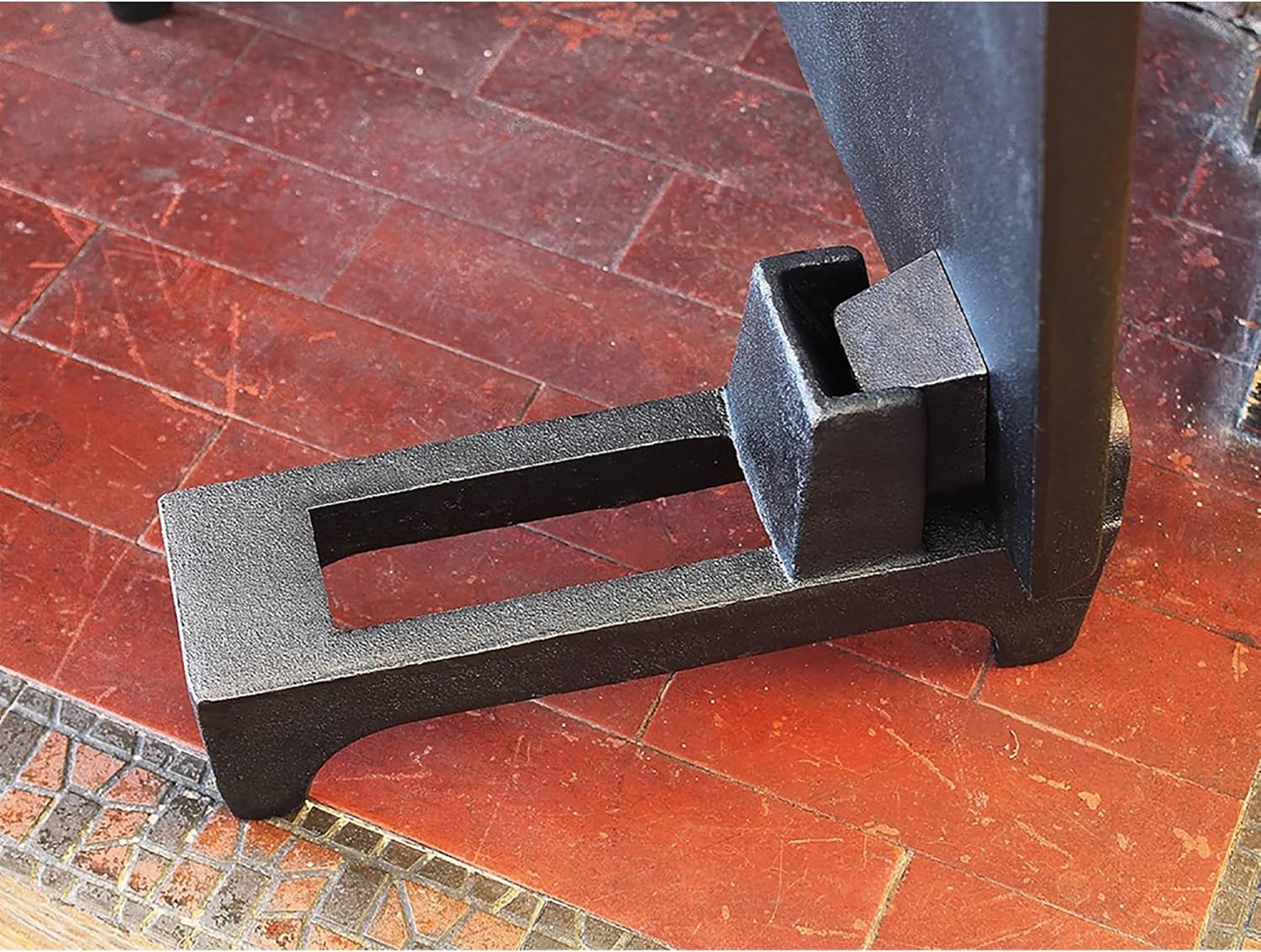Fireback Feet