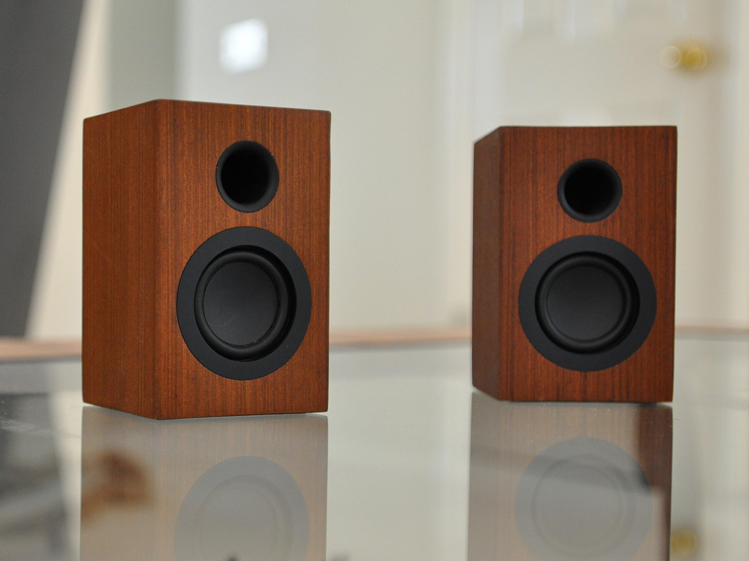 Altaz AZWS100 Micro-Fi Mini Stereo Speaker - Wood Grain