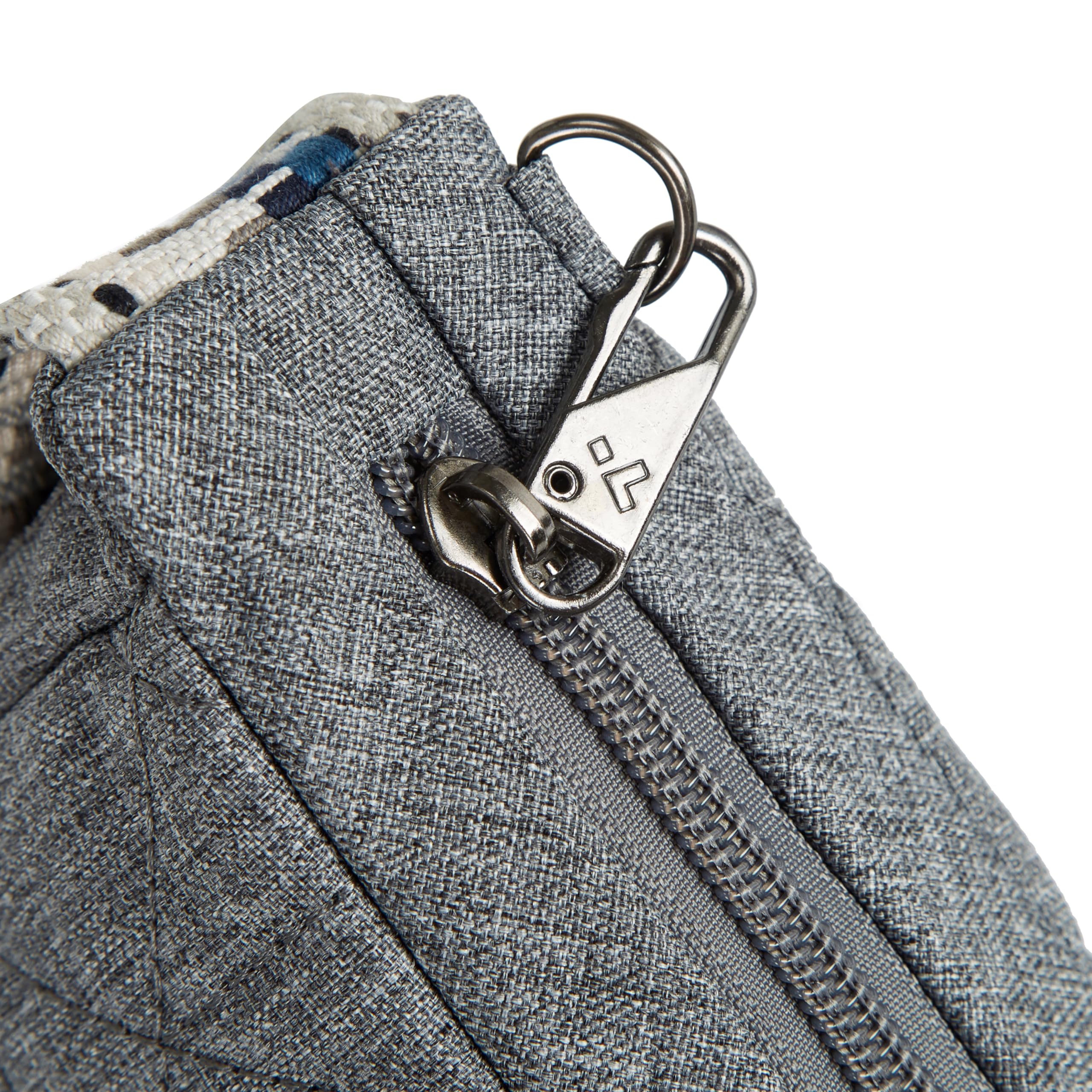 Travelon Unisex Boho antykradzieżowy półksiężyc crossbody, szary wrzos, Szary wrzos
