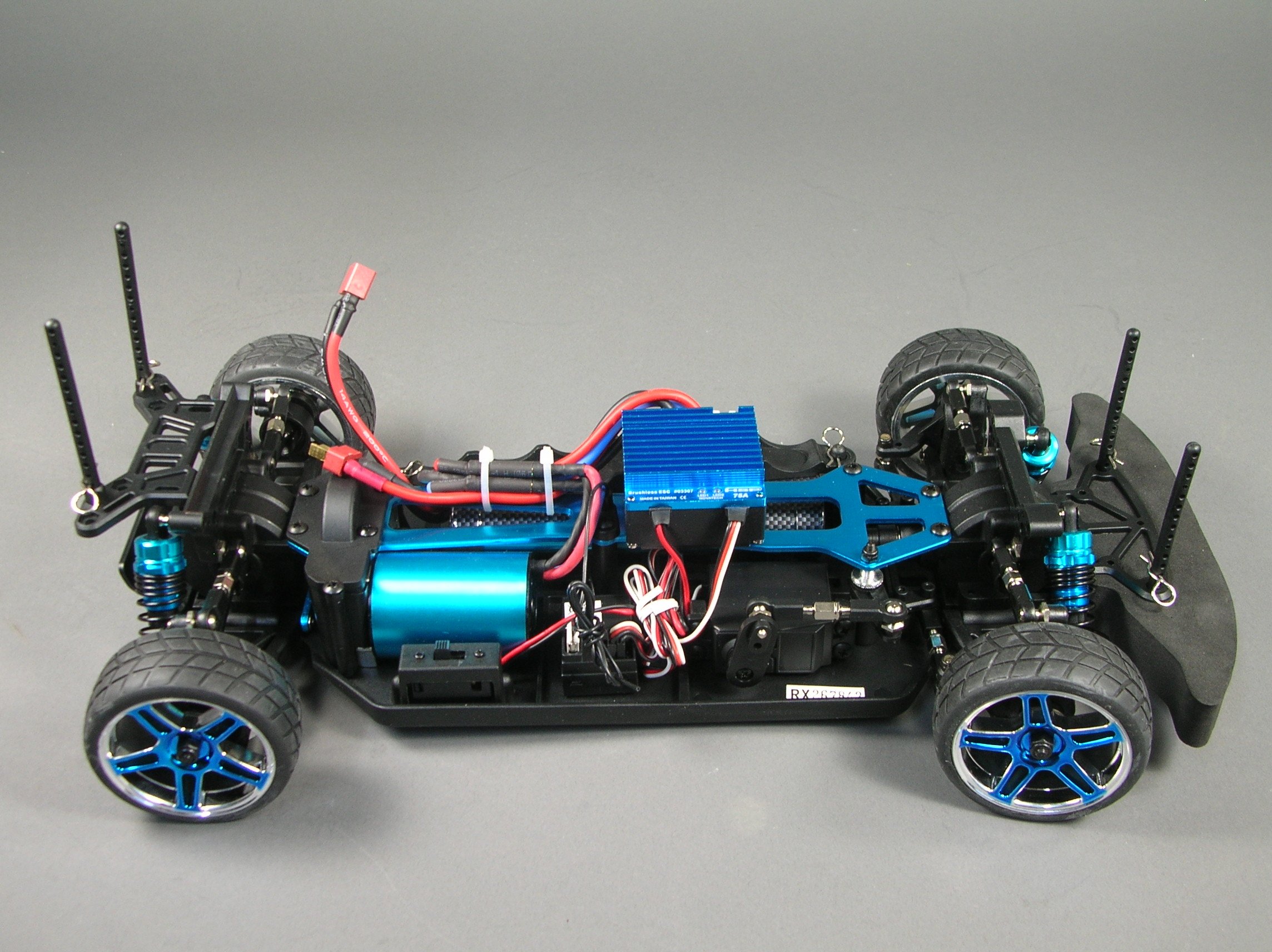 Amewi - Macchina telecomandata Kasa PRO, Automobile, Scala: 1:10, 2.4 GHz, Motore brushless