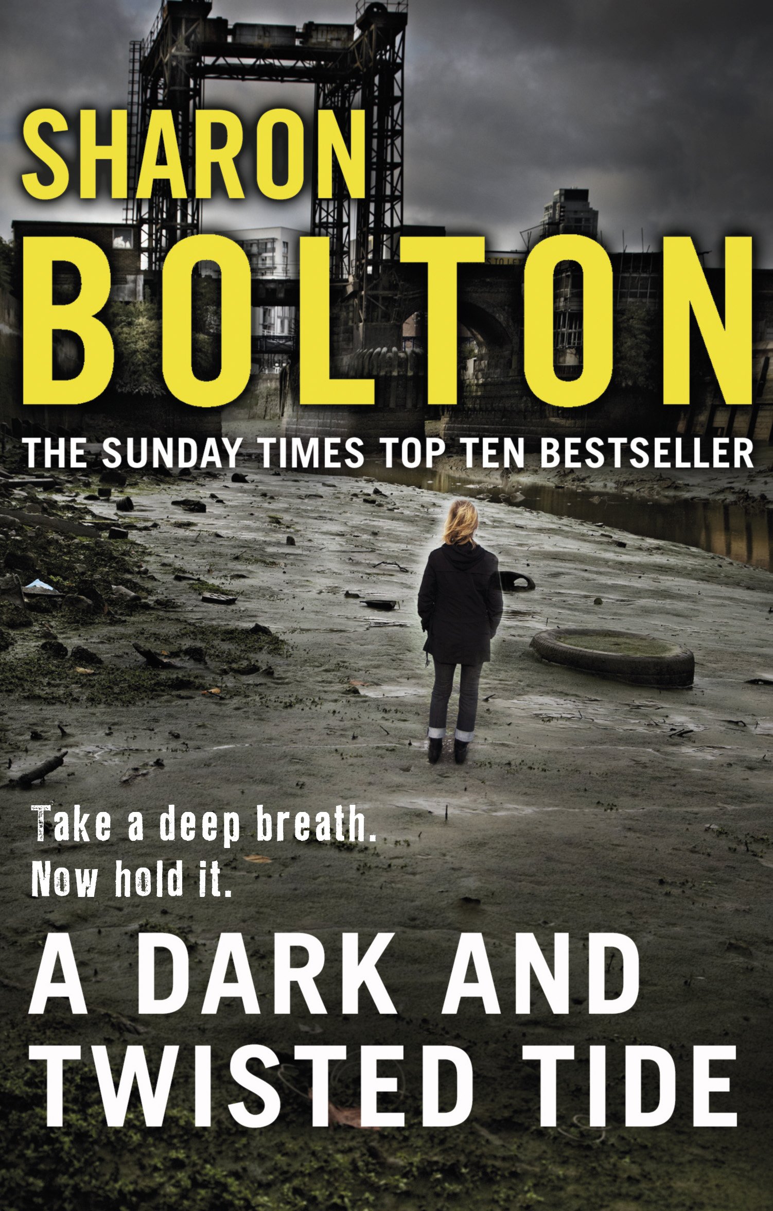 A Dark and Twisted Tide by Sharon Bolton - 9780552166386