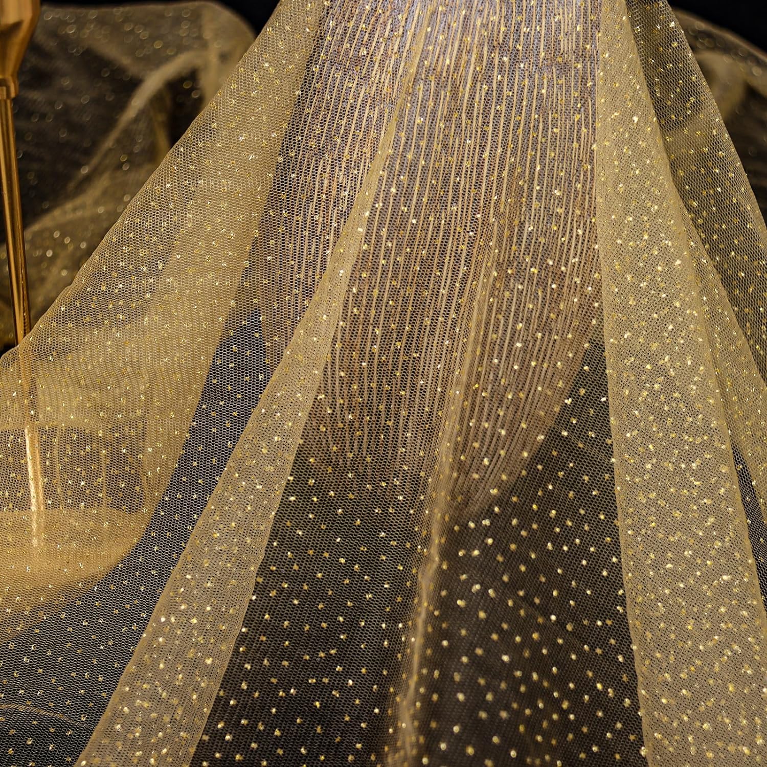 SHAYUAN 60" x 8 Yards Glitter Tulle Fabric Rolls for Bridal Veil Tutu Skirts Tulle Bolt Ribbons DIY Sewing Crafts Wedding Arch Bridal Showers Decoration Photography - Golden