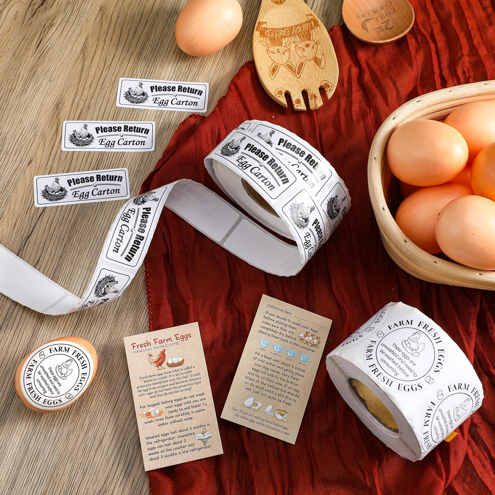 El juego de embalaje de huevos de granja fresca incluye 500 etiquetas de cartón de huevos frescos de granja, 200 tarjetas de instrucciones de manejo de huevos de doble cara, 500 etiquetas