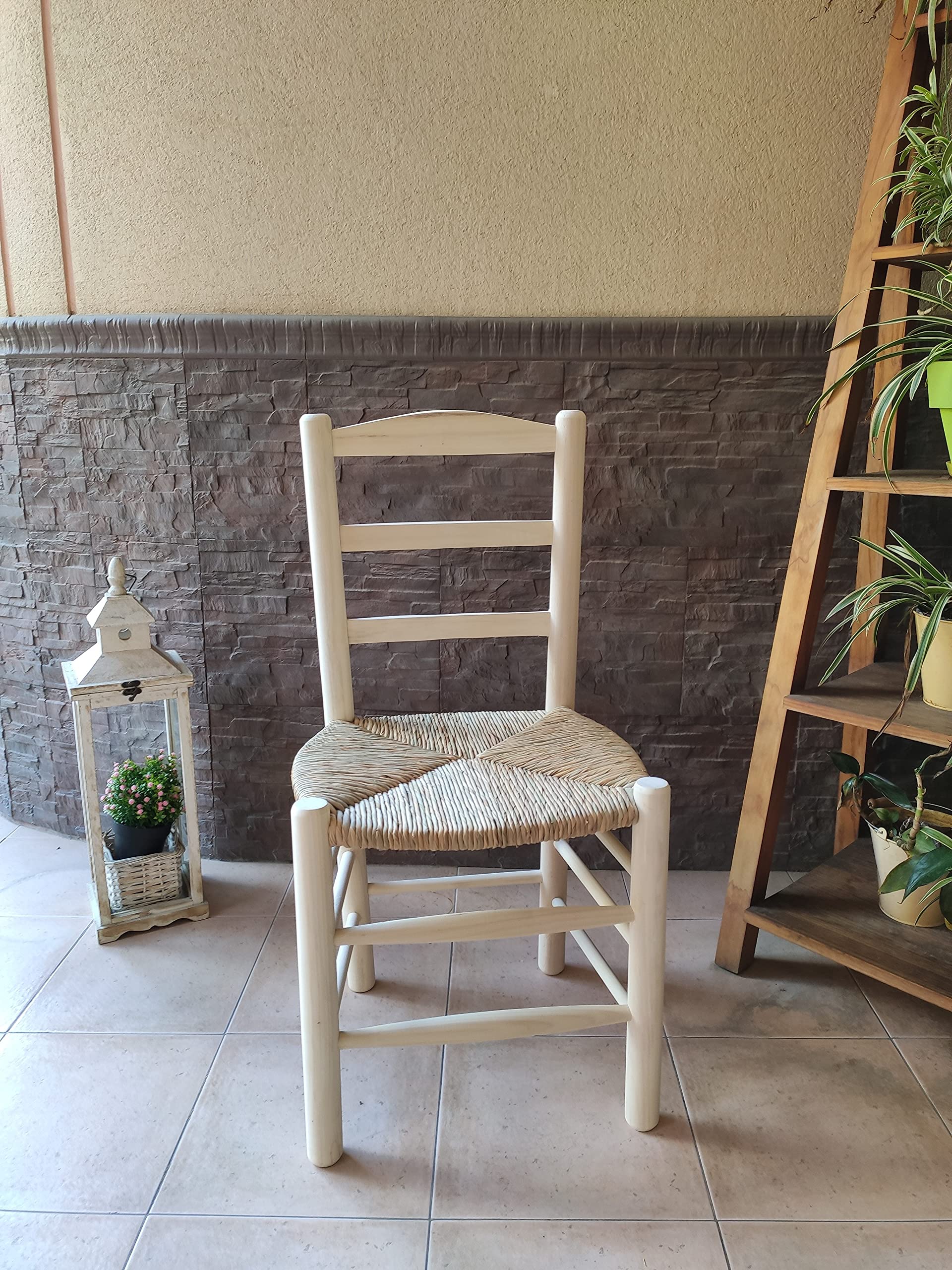 Silla Torneado Circular Asiento Tejido con Enea. Madera al Natural para Posterior Pintado. 45x40cm, Altura Asiento 45cm, Altura Total 92cm