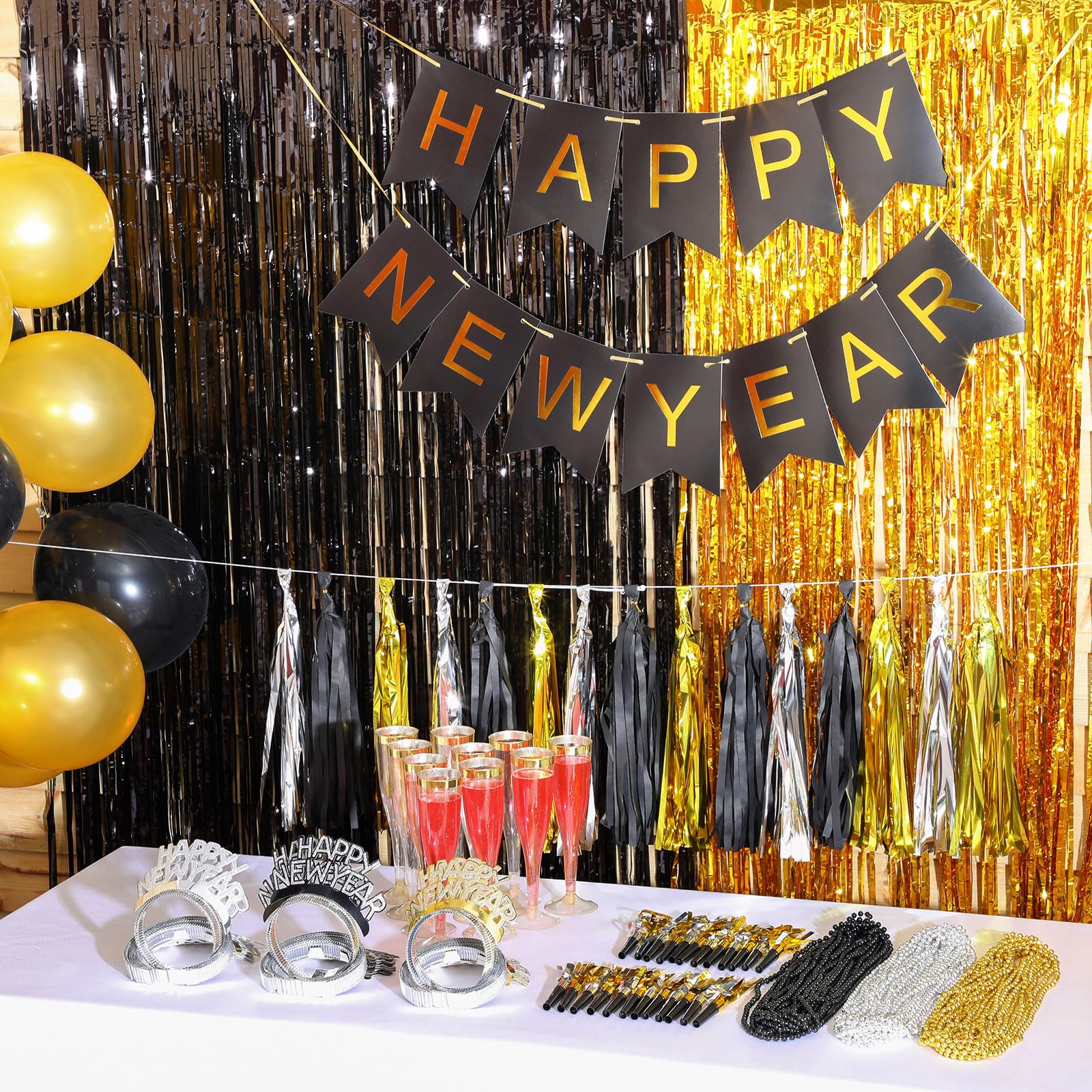 Silipull 36 Set Silvester Party Supplies 2024 Enthält Happy New Year Stirnband Fransen Noise Makers Einweg Champagnerflöten Halsketten Ballon Banner Regen Vorhang Quaste Girlande für Kinder Erwachsene