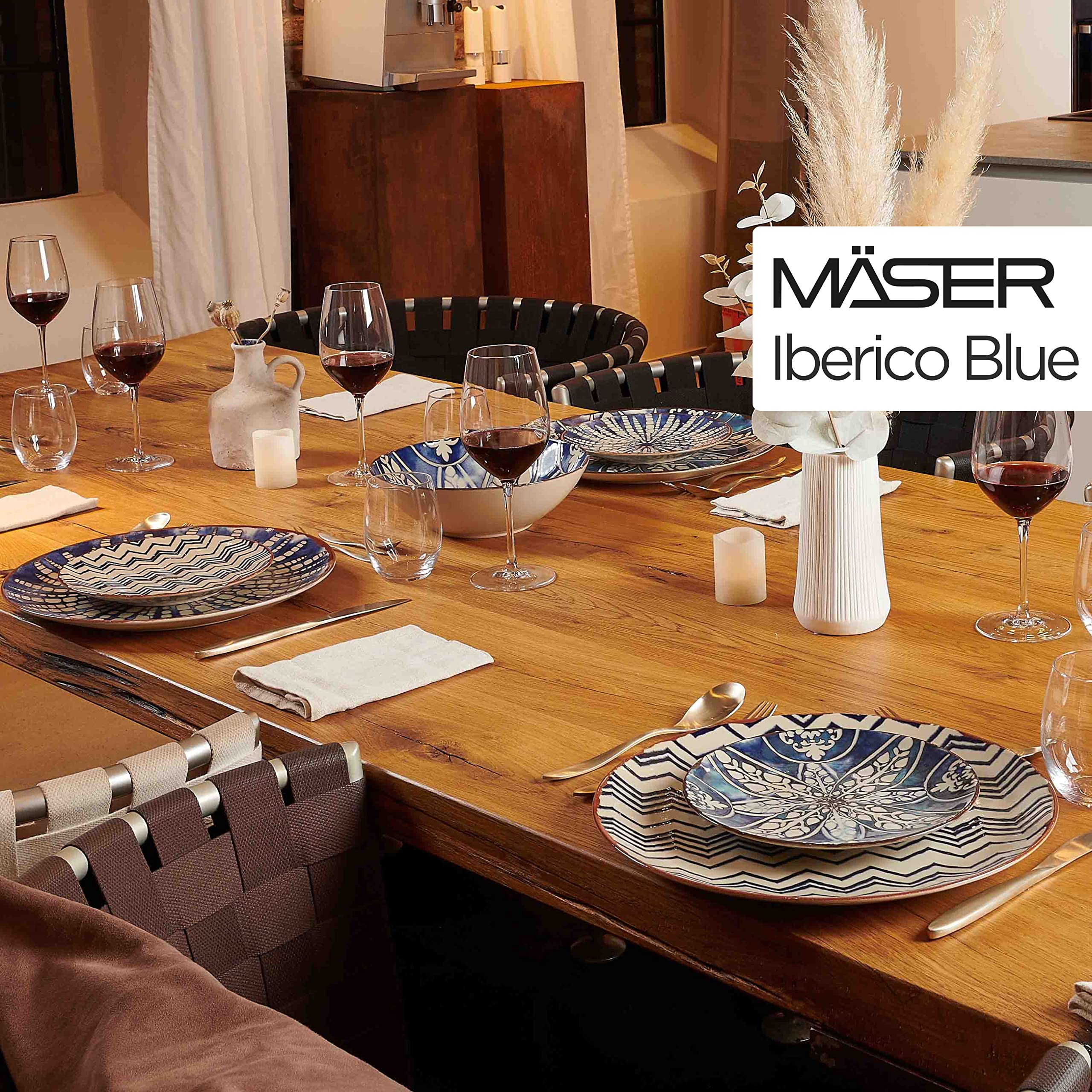 MÄSER 934019 Iberico Blue Large Round Plates in Moorish Style with 4 Different Patterns, White and Blue Decorative Plates in Set of 4, Also Ideal as Pizza Plate and Serving Plate, Stoneware
