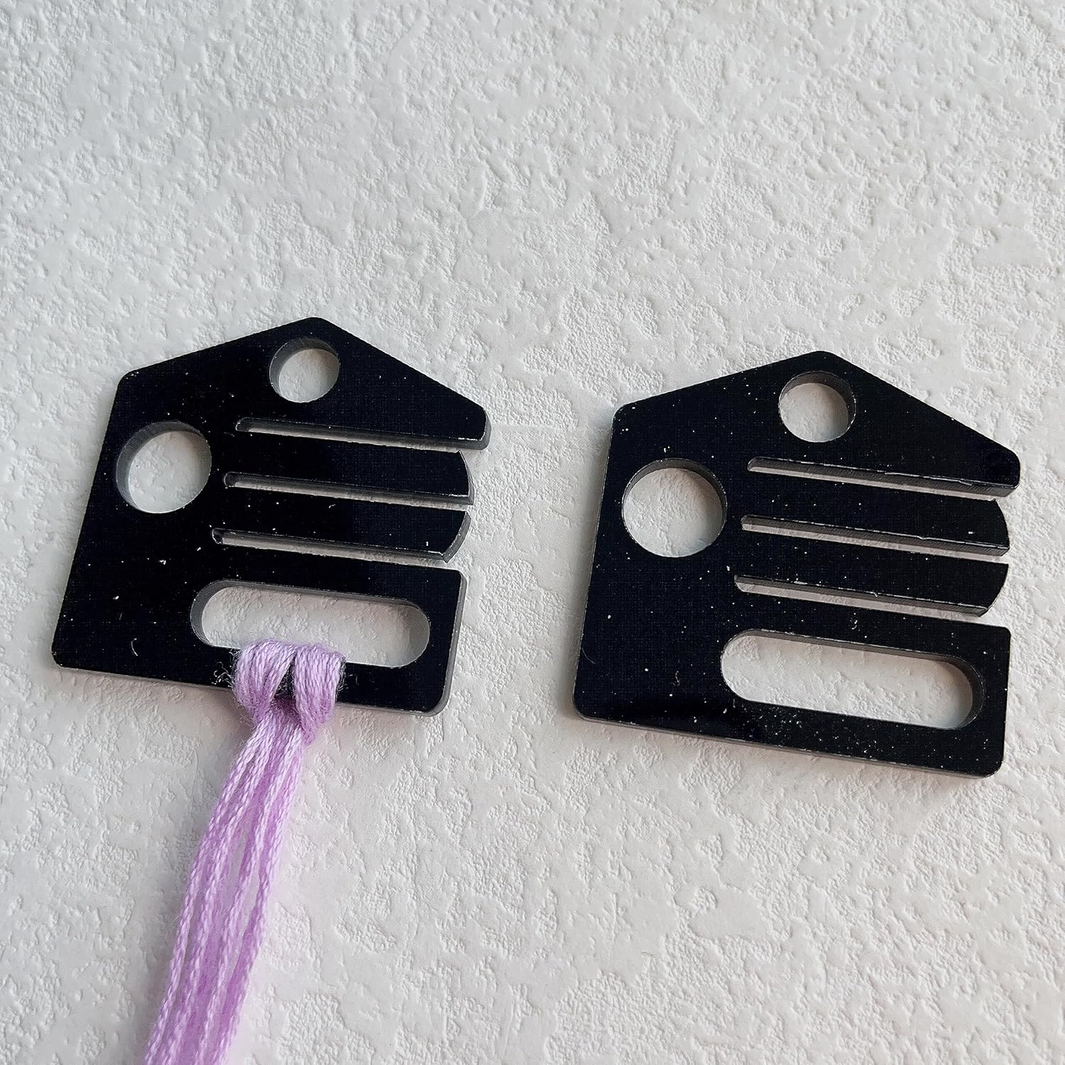 Amazon.com: 20 Pieces Acrylic Bobbins, Thread Holders, Floss Organizer ...