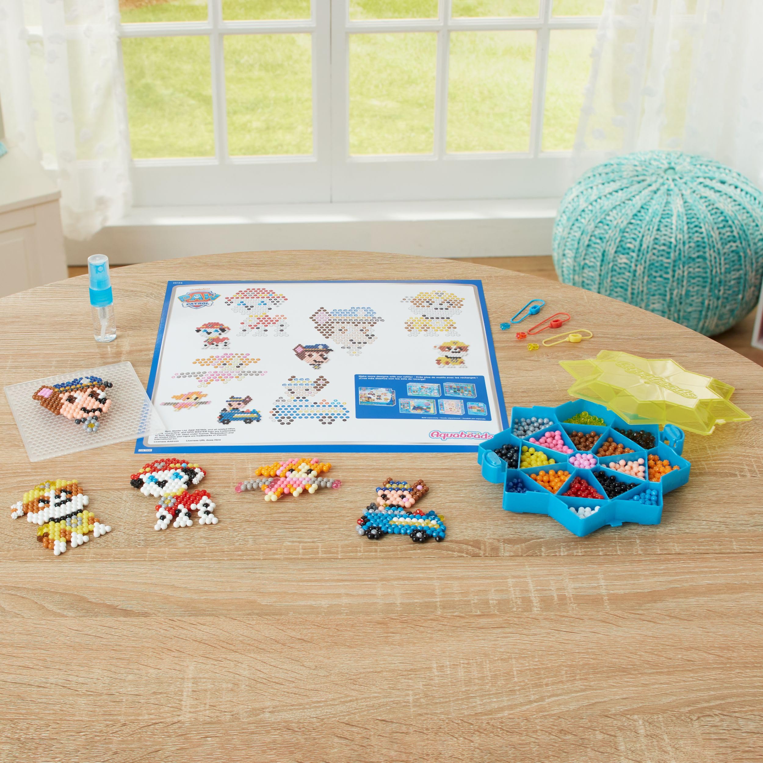 Aquabeads - Paw Patrol Starter Craft Kit - Arts & Crafts Bead Activity Toy 35126, Multicolour, 27 x 5 x 24 cm - Image 2