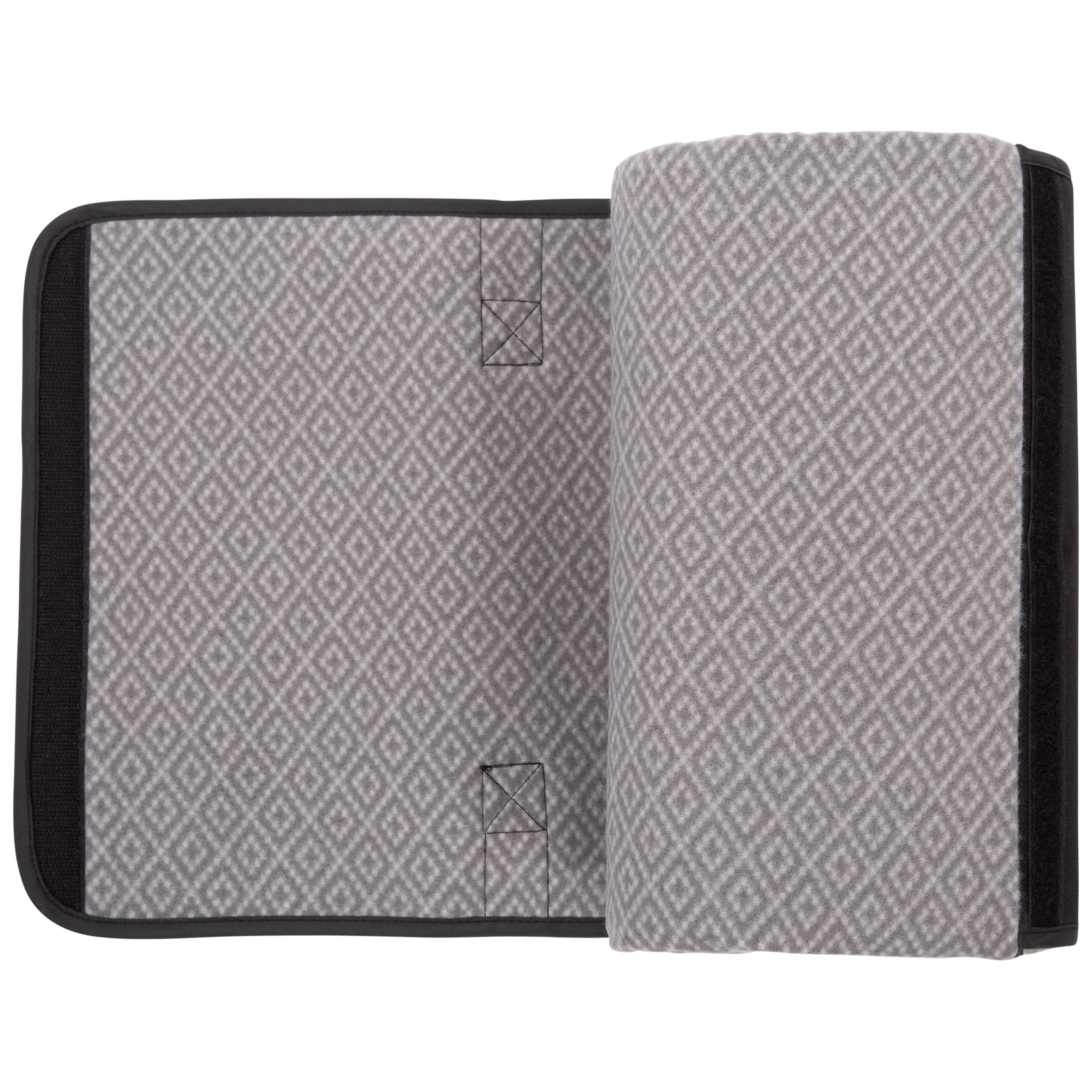 Trespass Waterproof Blanket 135 x 120cm Foldable Throw