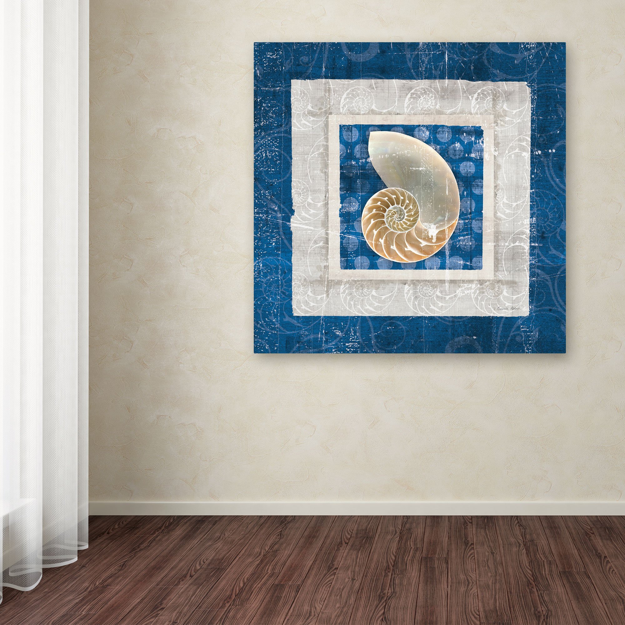 油画　貝殻 Amazon.com: Trademark Fine Art Sea Shell II on Blue Artwork