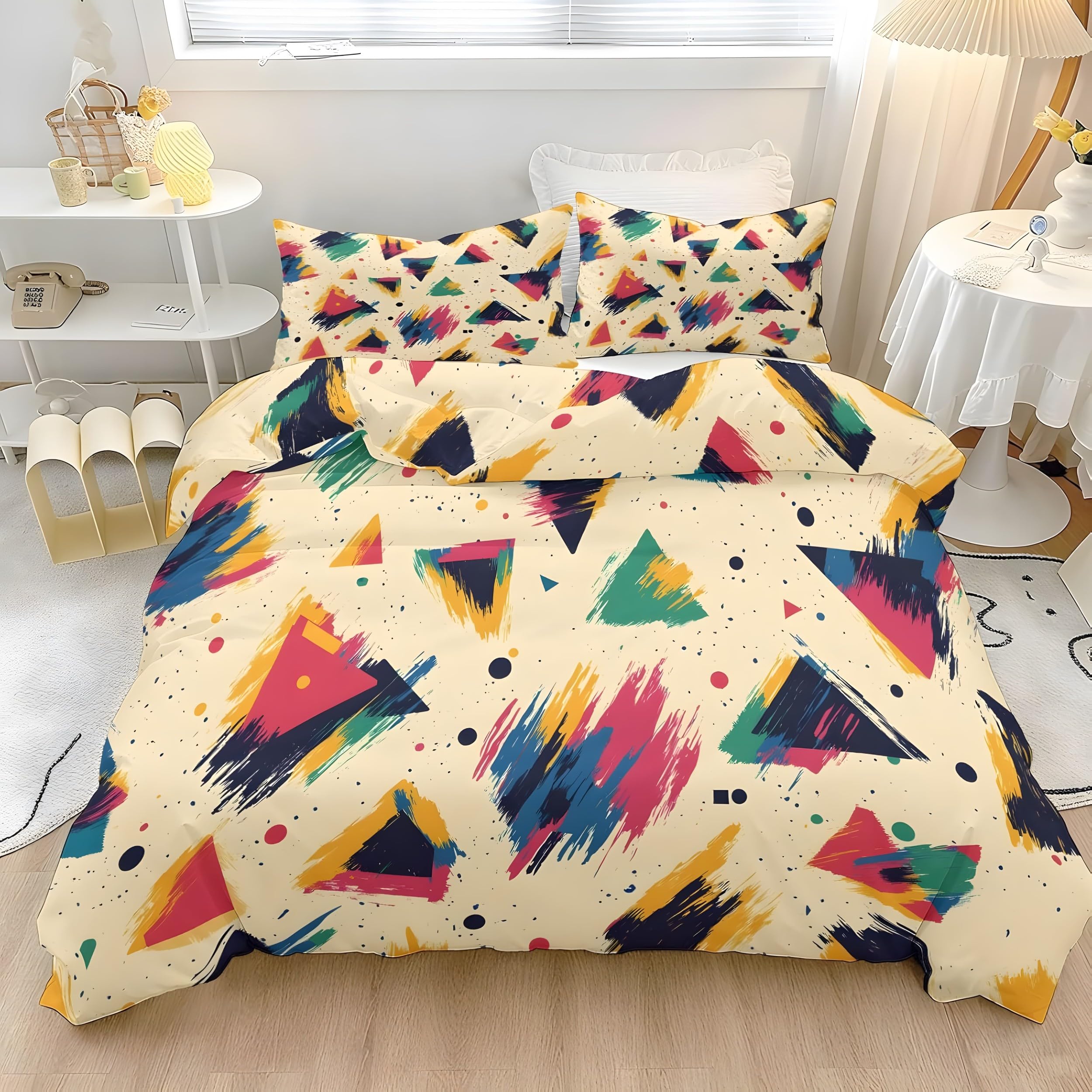 YZQGLHP Geometric Graffiti Emperor Duvet Cover Triangles Printed Microfiber King Size Duvet Cover Set with 2 Pillowcases 50x75 cm, Soft & Cozy, Easy Care with Hidden Zipper