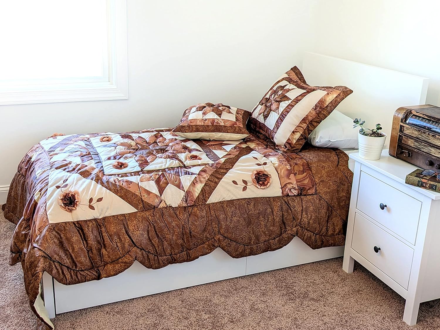 DaDa Bedding Patchwork Diamond of Night Comforter Bed Set - Coffee Brown, Elegant 3-Piece Quilt Set with Floral Embellishments for Luxurious Comfort and Style - Twin Size