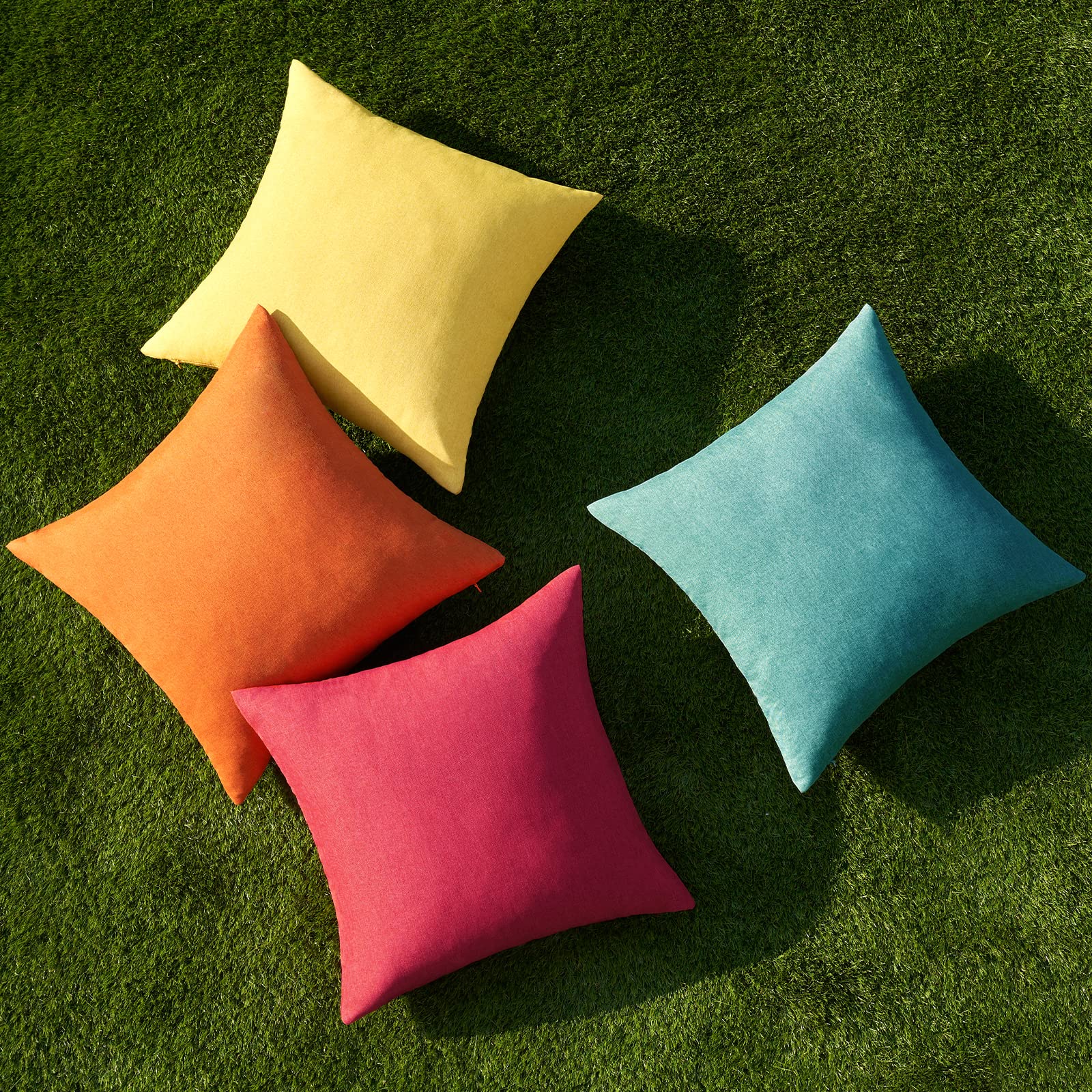 MIULEE Pack of 4 Decorative Outdoor Throw Pillow Covers Linen Waterproof Pillow — product photo