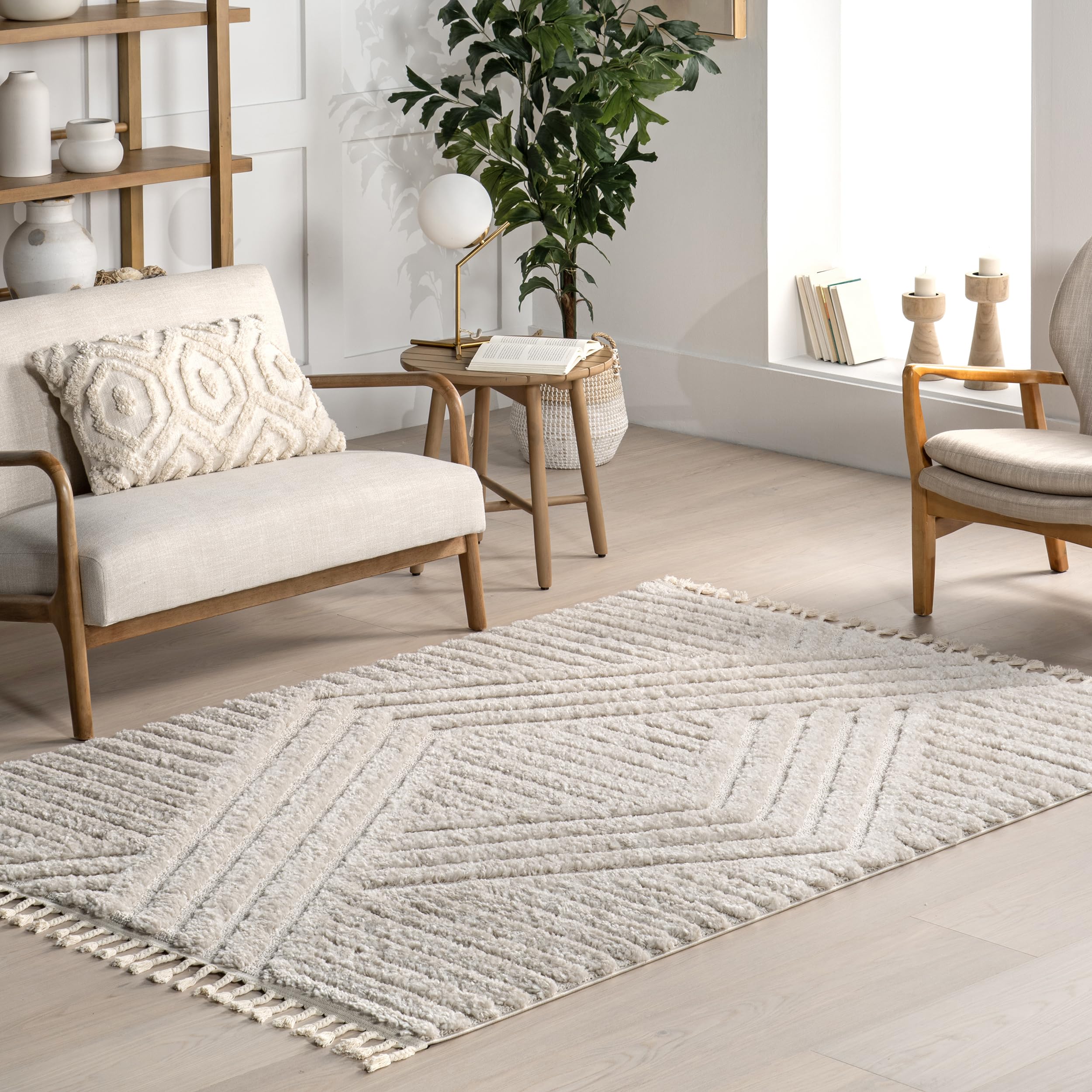 nuLOOM Risette Geometric Shag Tassel Clearance Area Rug, 5’ 3” x 7’ 6”Ivory