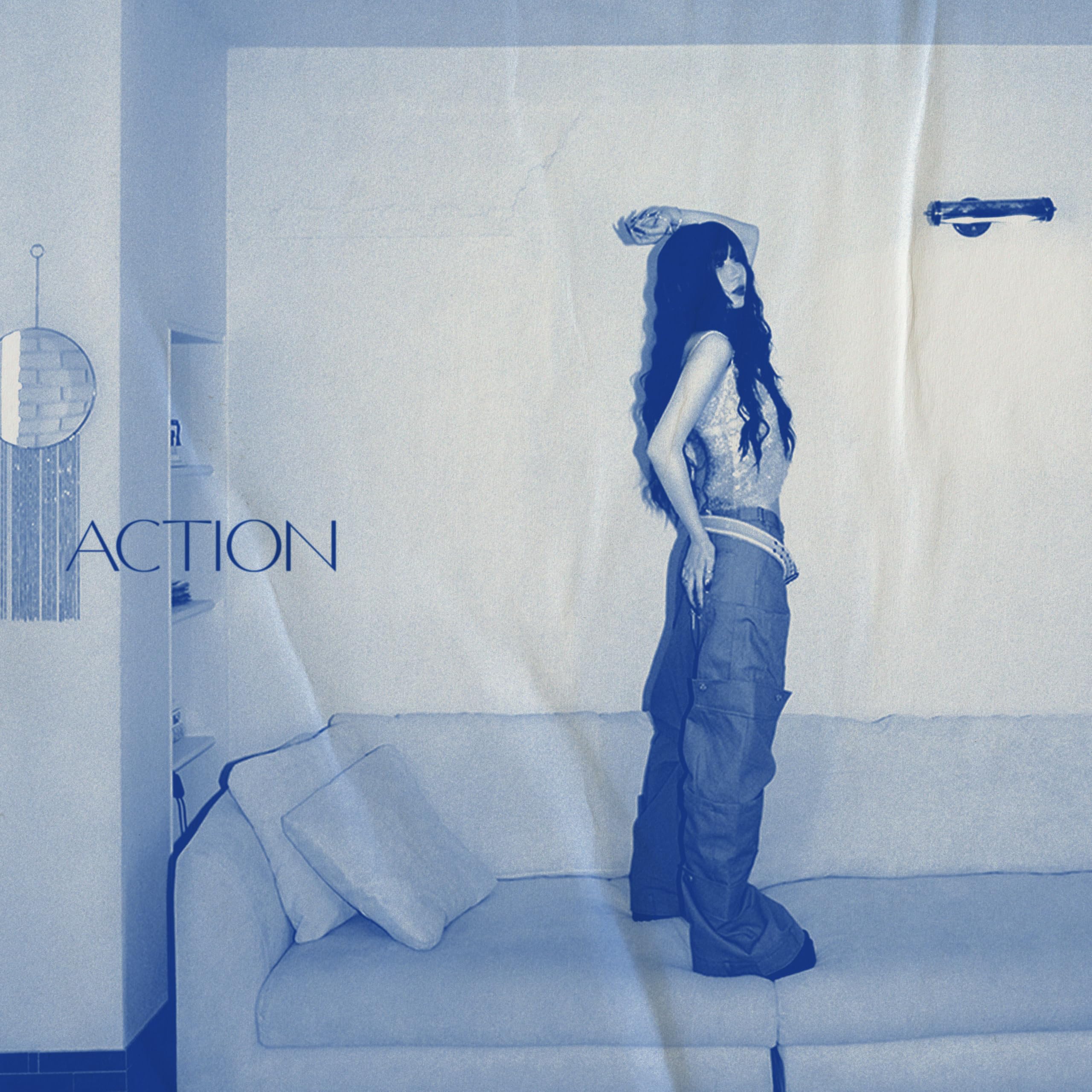 eill 『ACTION』通常盤　本人直筆サイン入り 91w9eDzy84L.jpg