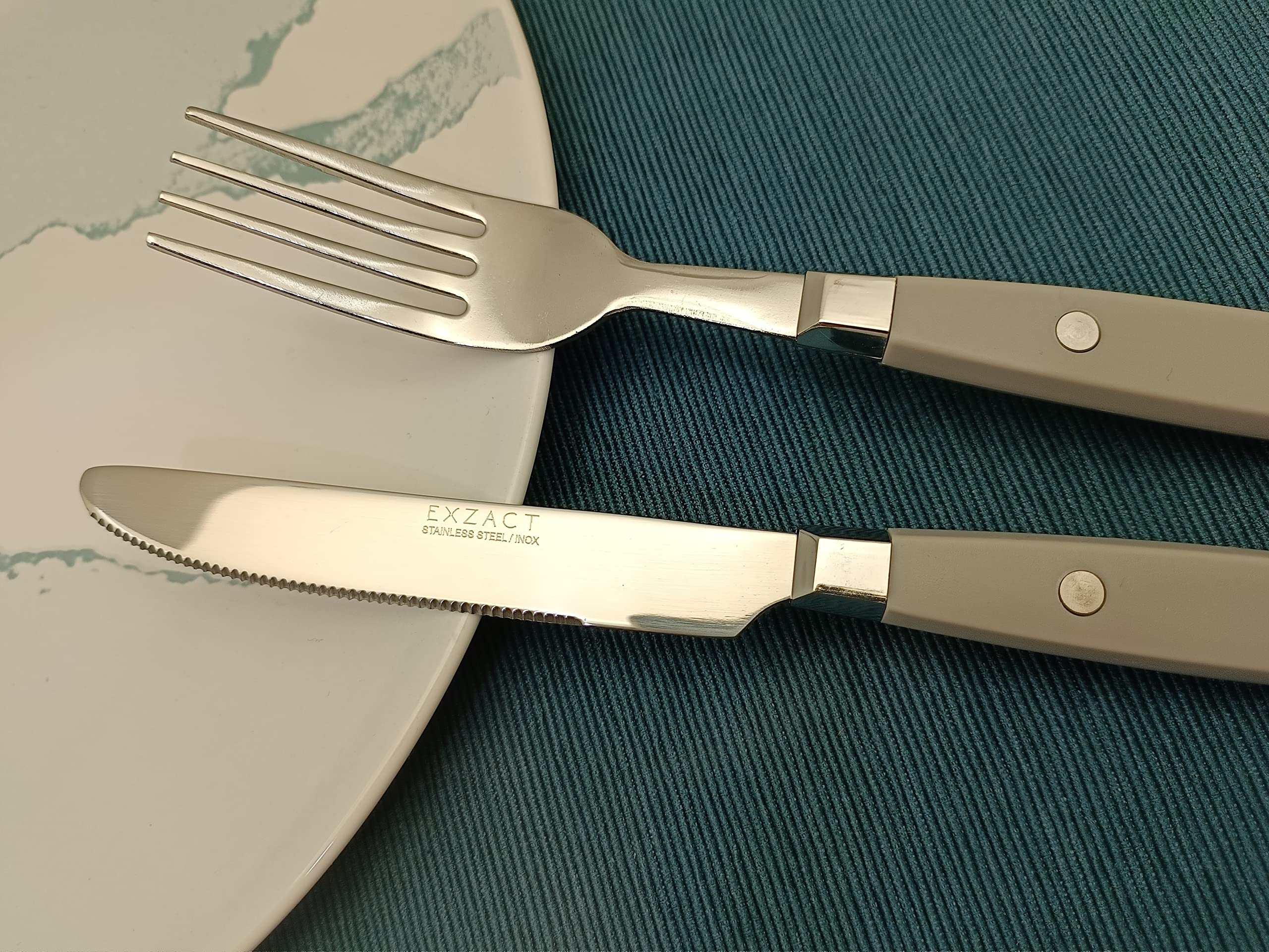 EXZACT Posate 24 pezzi in acciaio inossidabile - con manici per rivetti/Posate stile retrò - 6 forchette da tavola, 6 coltelli da tavola, 6 cucchiai da tavola, 6 cucchiai da tè -Serve 6 (Grigio)