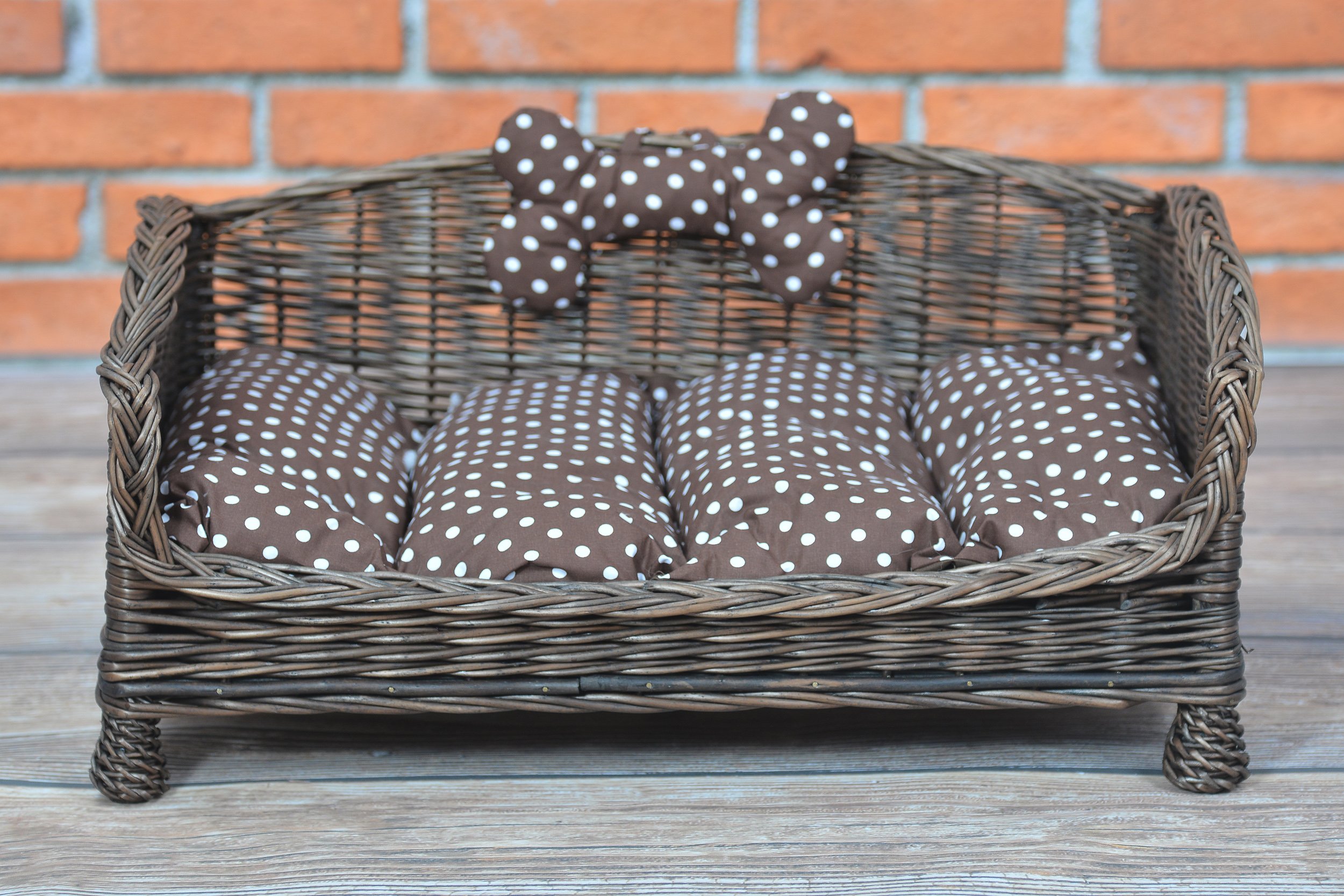 Canape,Corbeille,Niche, Maison, Panier rectangulaire en osiers avec Joli Coussin (84 x 62 H:16/42, Brun_1)