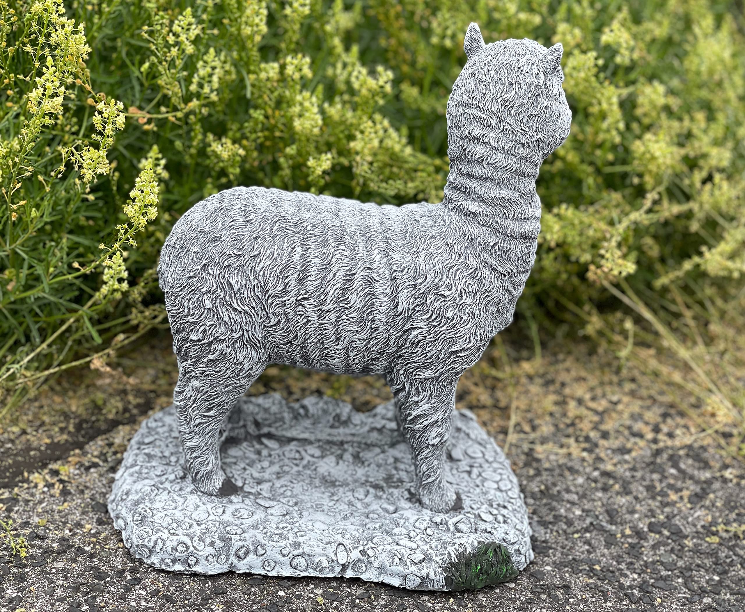 stoneandstyle Steinfigur Alpaka frostfest Steinguss Gartenfigur wetterfest