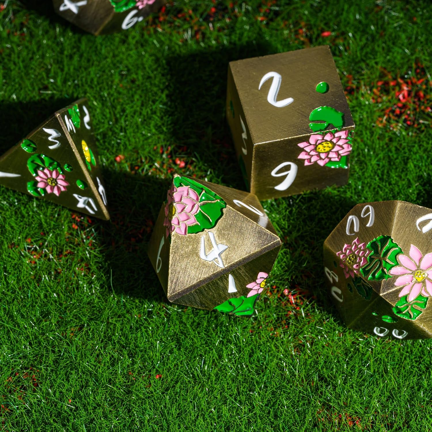 Lotus Flower Metal DND Dice Set,Heavy Metallic Flower D&D Dice Set with Gift Metal Case for Dungeons and Dragons TTRPG Games Roleplaying Games Pathfinder(Ancient Bronze and White)
