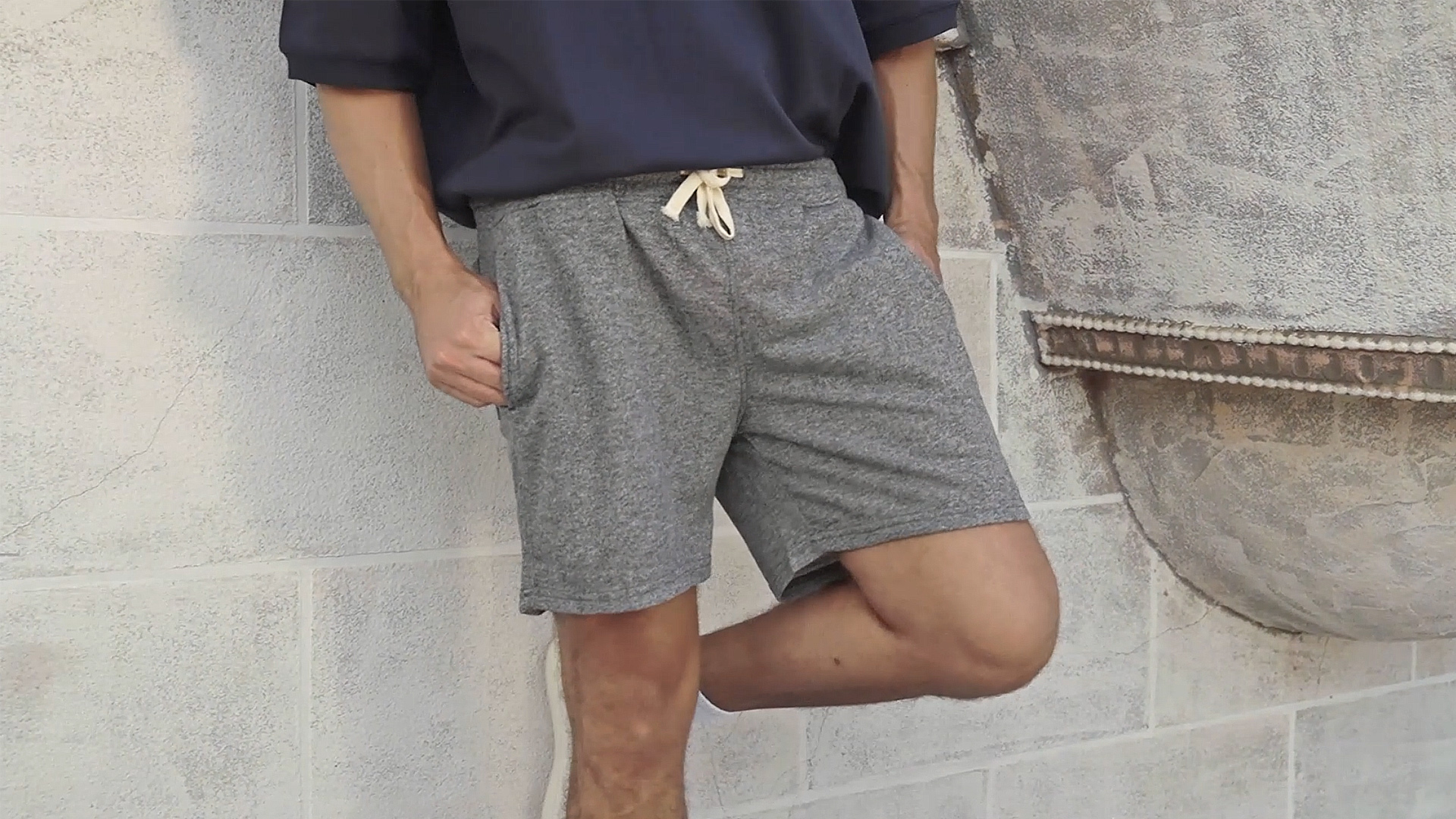 AIMPACT Mens Athletic Sweat Shorts 5 Inch Elastic Waist Casual