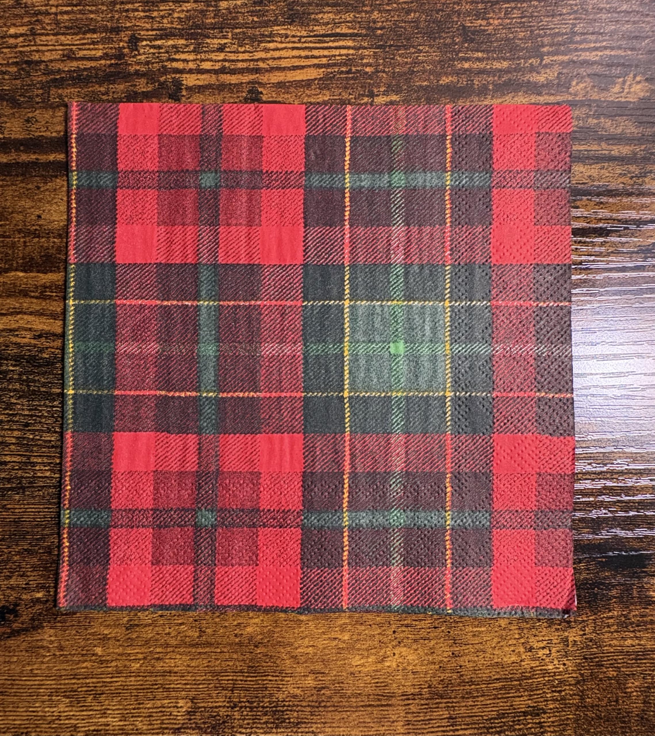 Boston International IHR 20-Count Tartan Lunch Paper Napkins, featuring a festive design and non-toxic dyes.