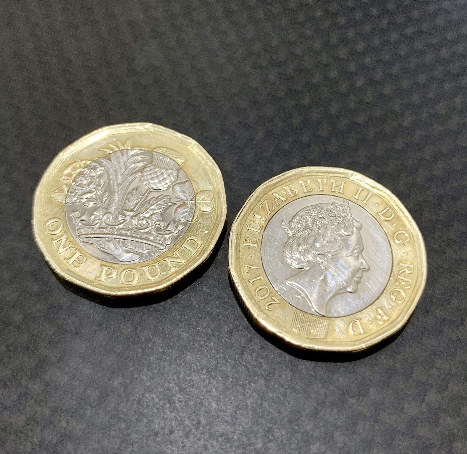 QUICK PICK MAGIC Double Sided Coin Pair. Double Headed One Pound Coin