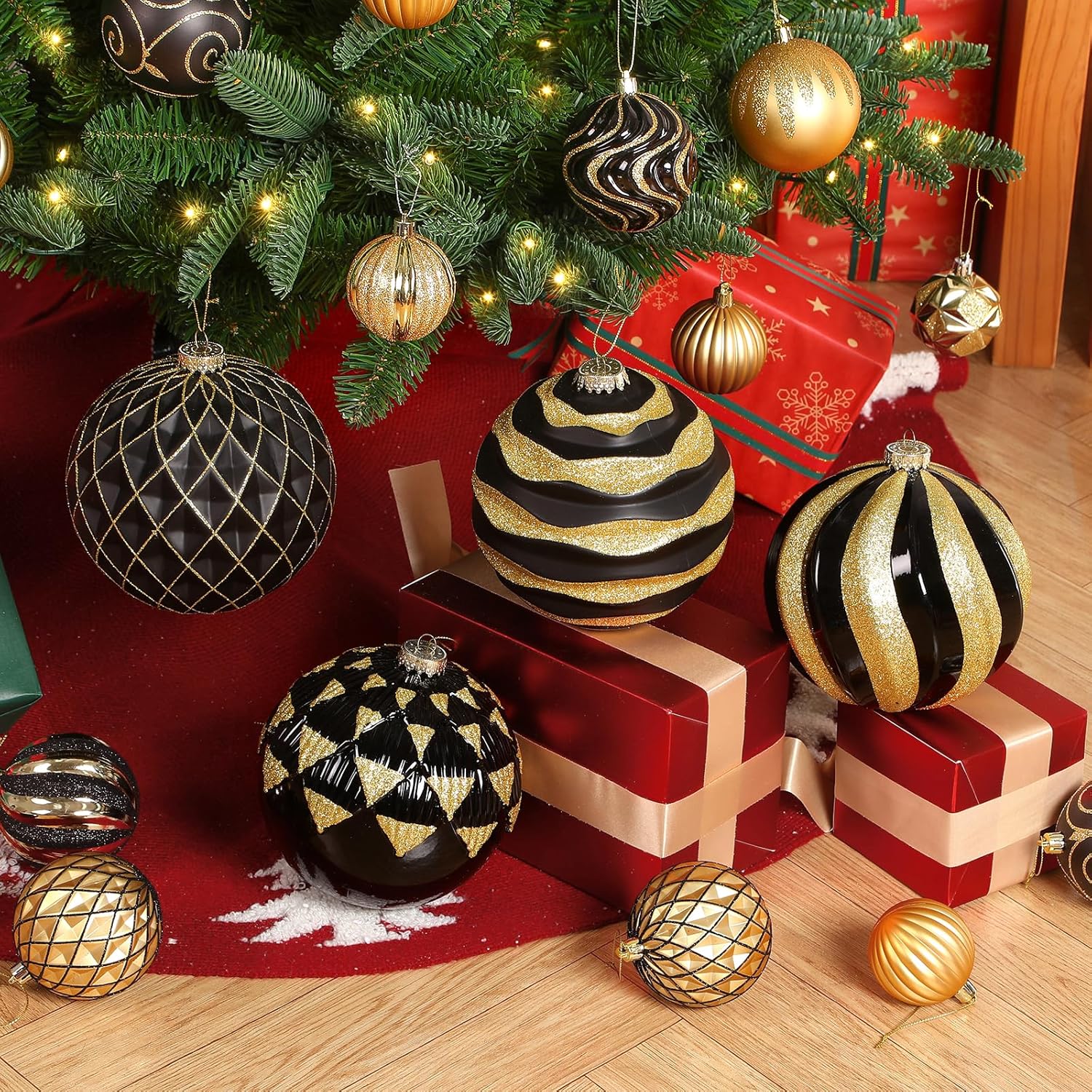 Alupssuc 6''/150mm Large Christmas Ball Ornaments, 4Pcs Christmas Tree Decor, Shatterproof Hanging Decorations with Hooks, Black & Glod Baubles for Xmas Tree, Wedding, Holiday and Party Decor