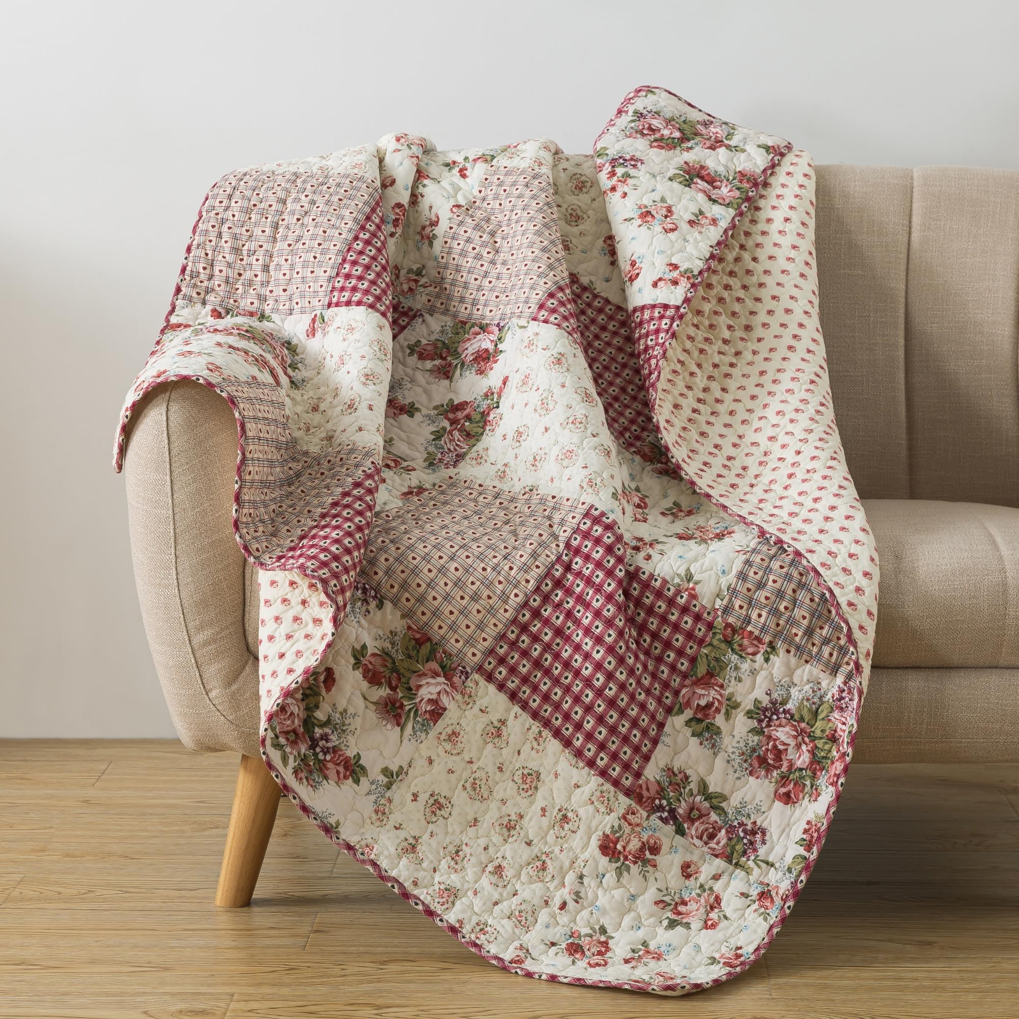 SLPR Country Roses 50" x 60" Cotton Quilted Throw Blanket, Pink Patchwork Pieced Throw Quilt for Couch, Lightweight French Country Style Floral Lap Quilt with Red Rose Flower Pattern
