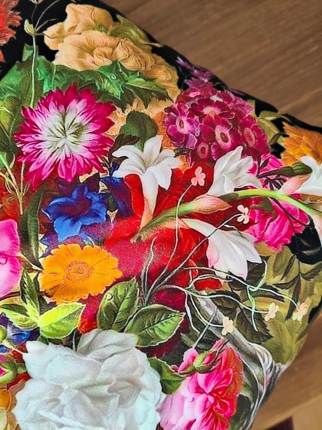 Vintage Floral Pillow Cover 28x28 Inch, Retro Garden Flowers in Vase on Black Background, Classic Oil Painting Style Throw Pillow Case for Living Room, Bedroom, Sofa Decor