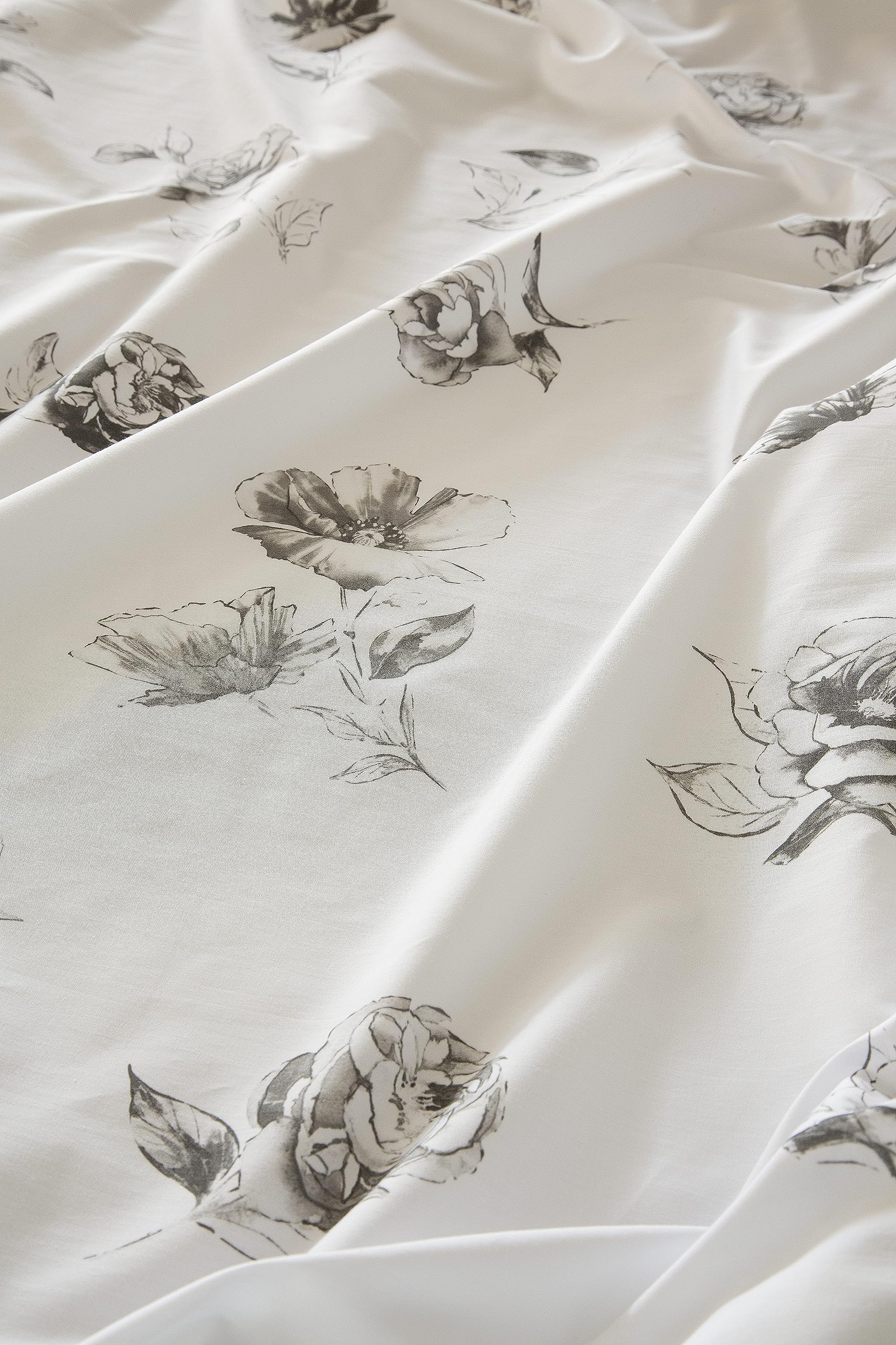 Funda nórdica Tulipa Cama 120 cm - 200x200 cm, algodón 200 Hilos. Cierre con Botones.