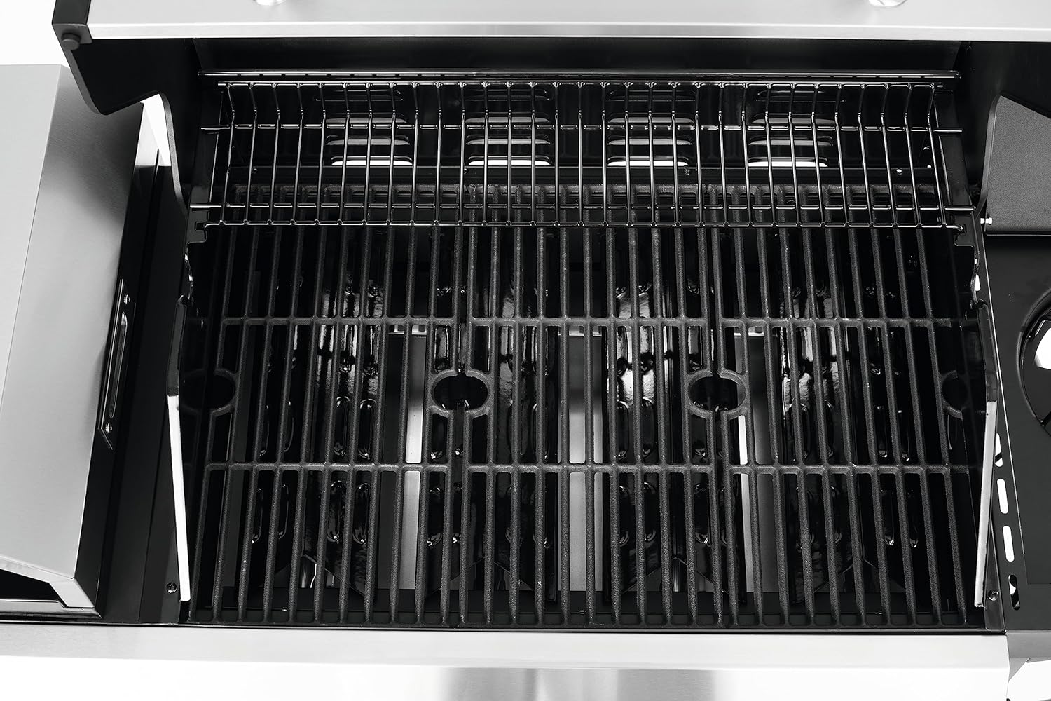 Close-up of the Landmann Caliano 6.1 Cook's enameled cast iron cooking grates