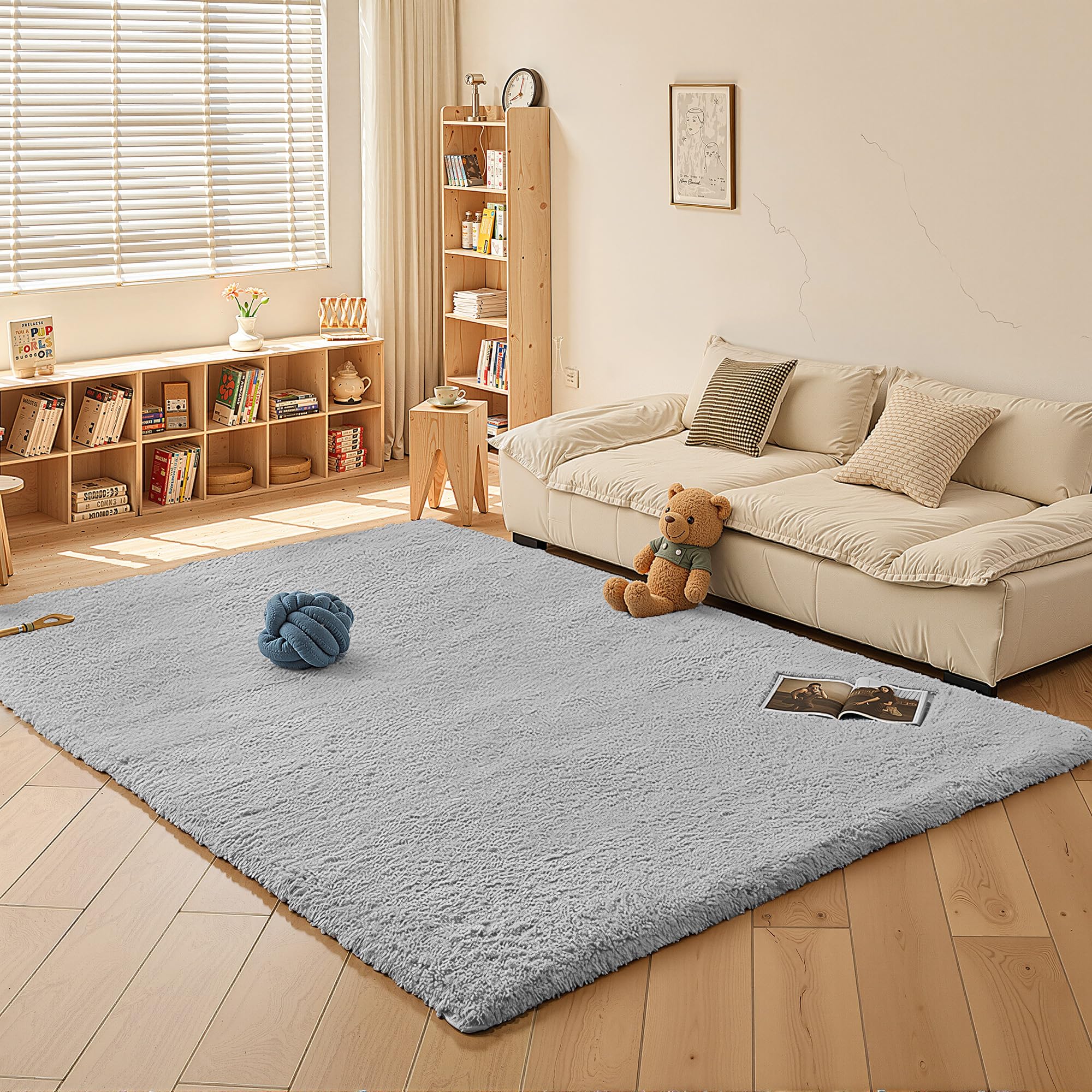 RUN HELIX Fluffy Shaggy Rugs Living Room, Modern Large Grey Area Rug with Anti-Slip Backing, Machine Washable Non-Shedding Carpet for Bedroom, Dining room, Kids Room, Nursery, Light Grey, 120x160 cm